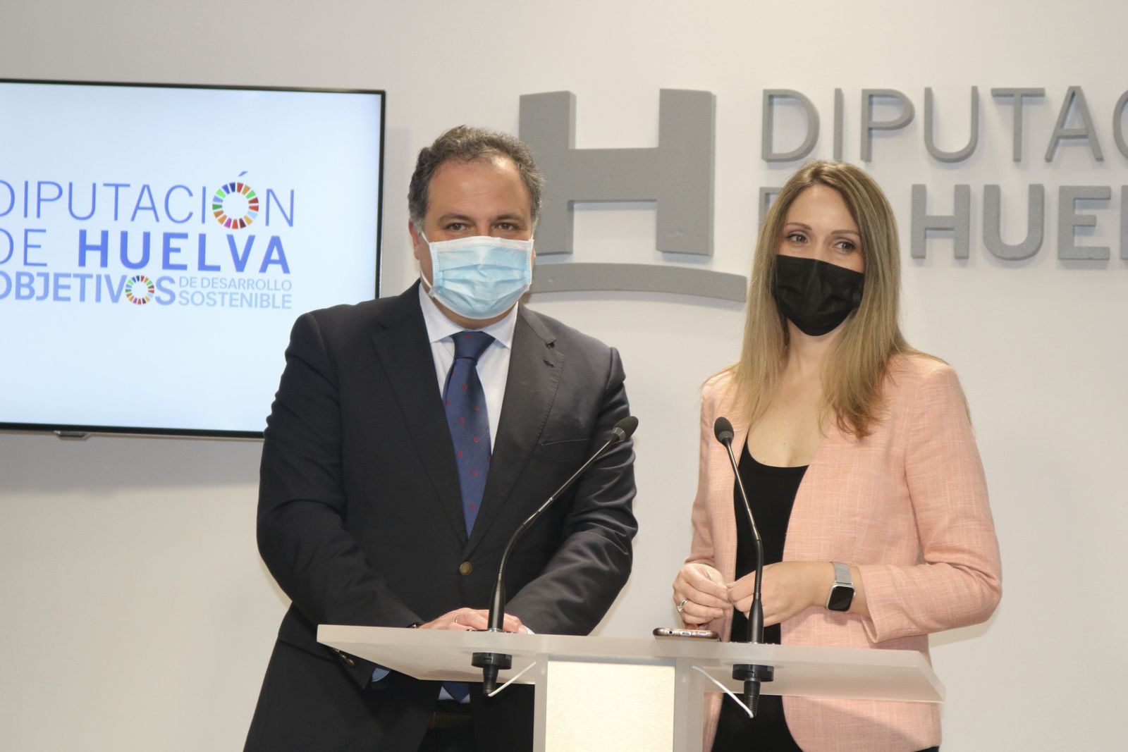 El PP y Cs denuncian que el PSOE “vete” a la oposición en el Pacto por el Turismo