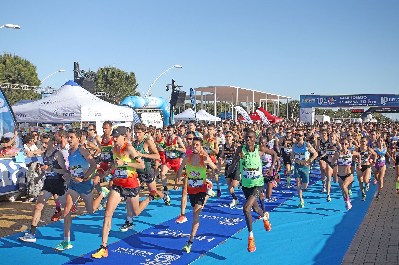 Imágenes del sábado 15 de abril en Huelva