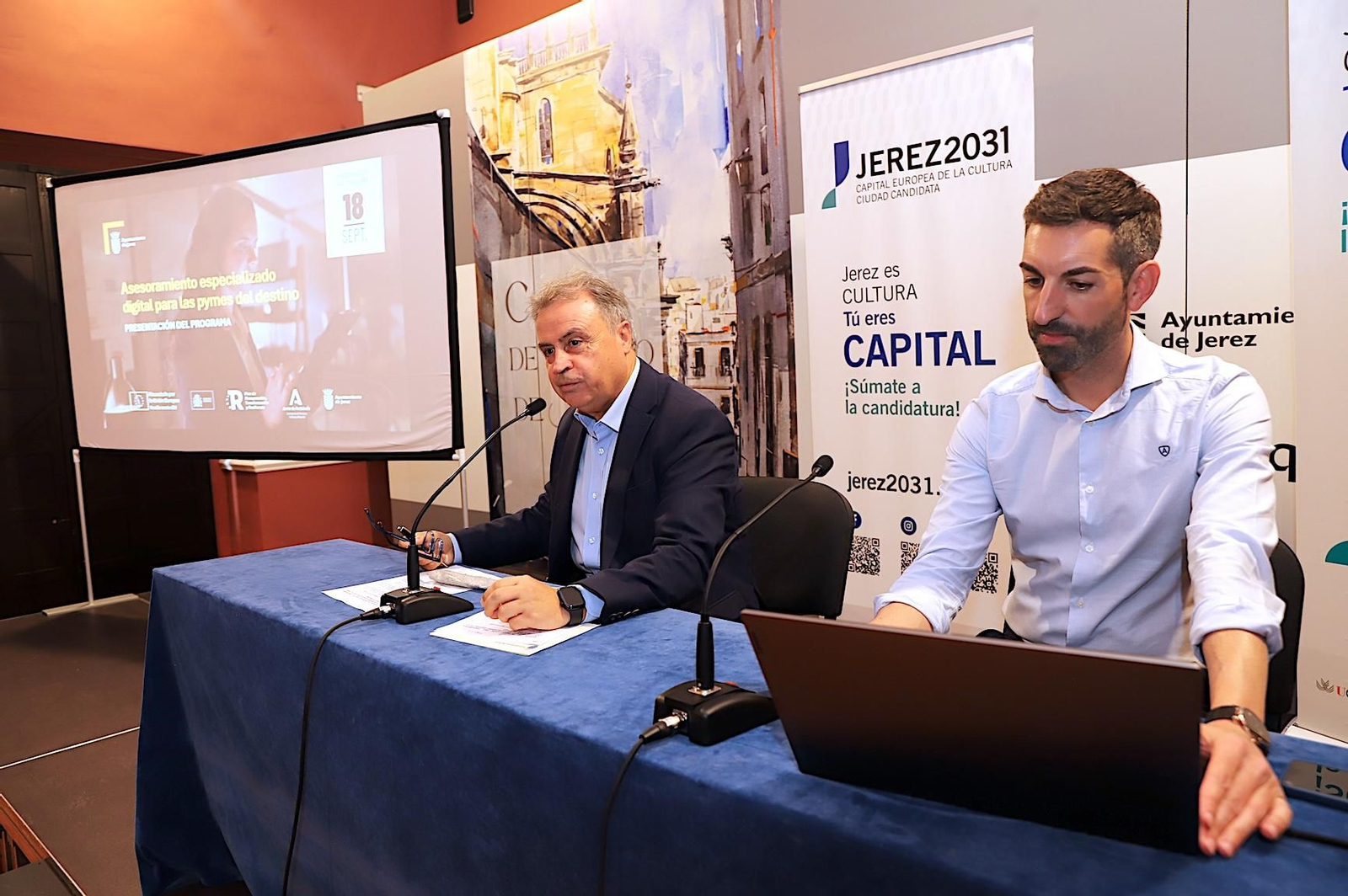 El delegado de Turismo, Antonio Real, en la inauguración del Programa de Asesoramiento Especializado Digital para Pymes