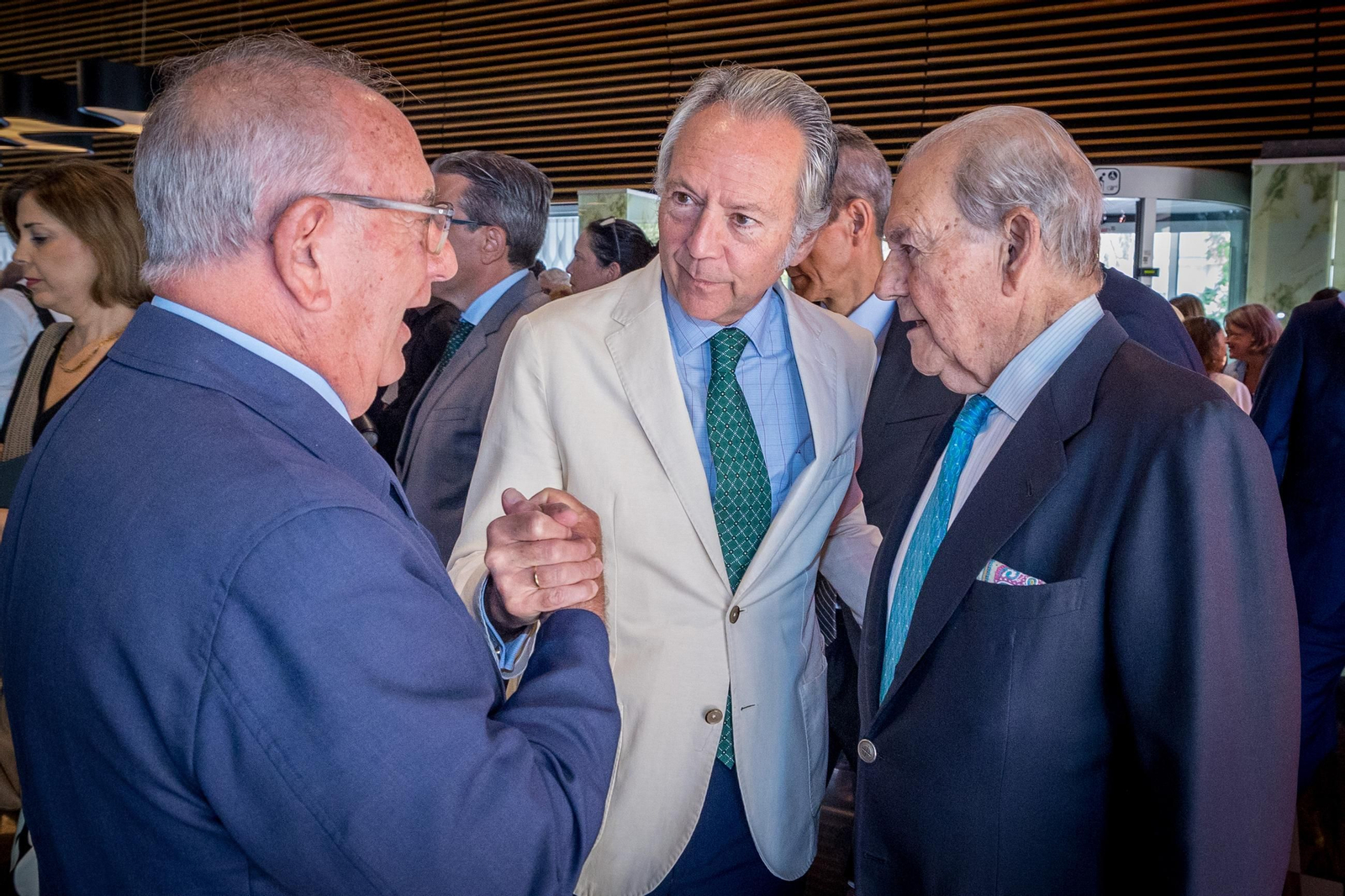 Las imágenes de la entrega del IX Premio Federico Joly a José Bohórquez Mora-Figueroa en Cádiz
