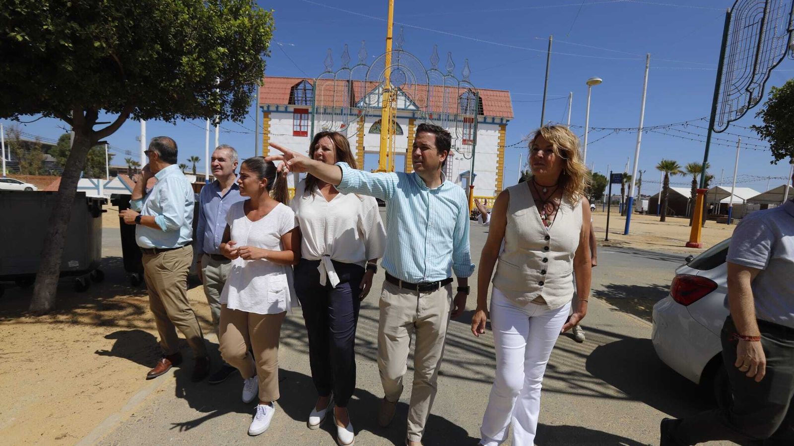 Visita de Pilar Miranda al recinto ferial.