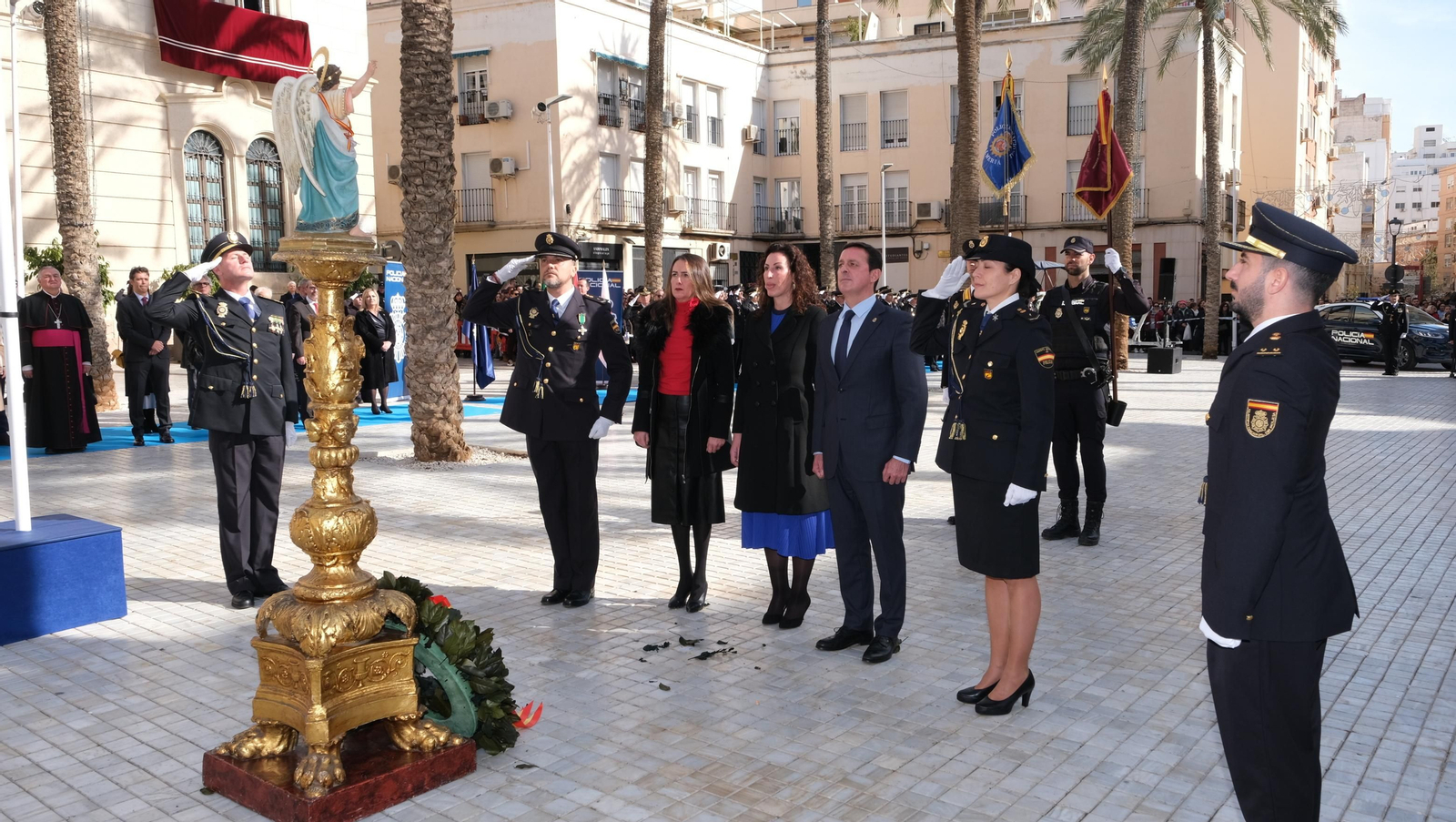 Imágenes del acto del 200 aniversario de la Policía Nacional, en Almería