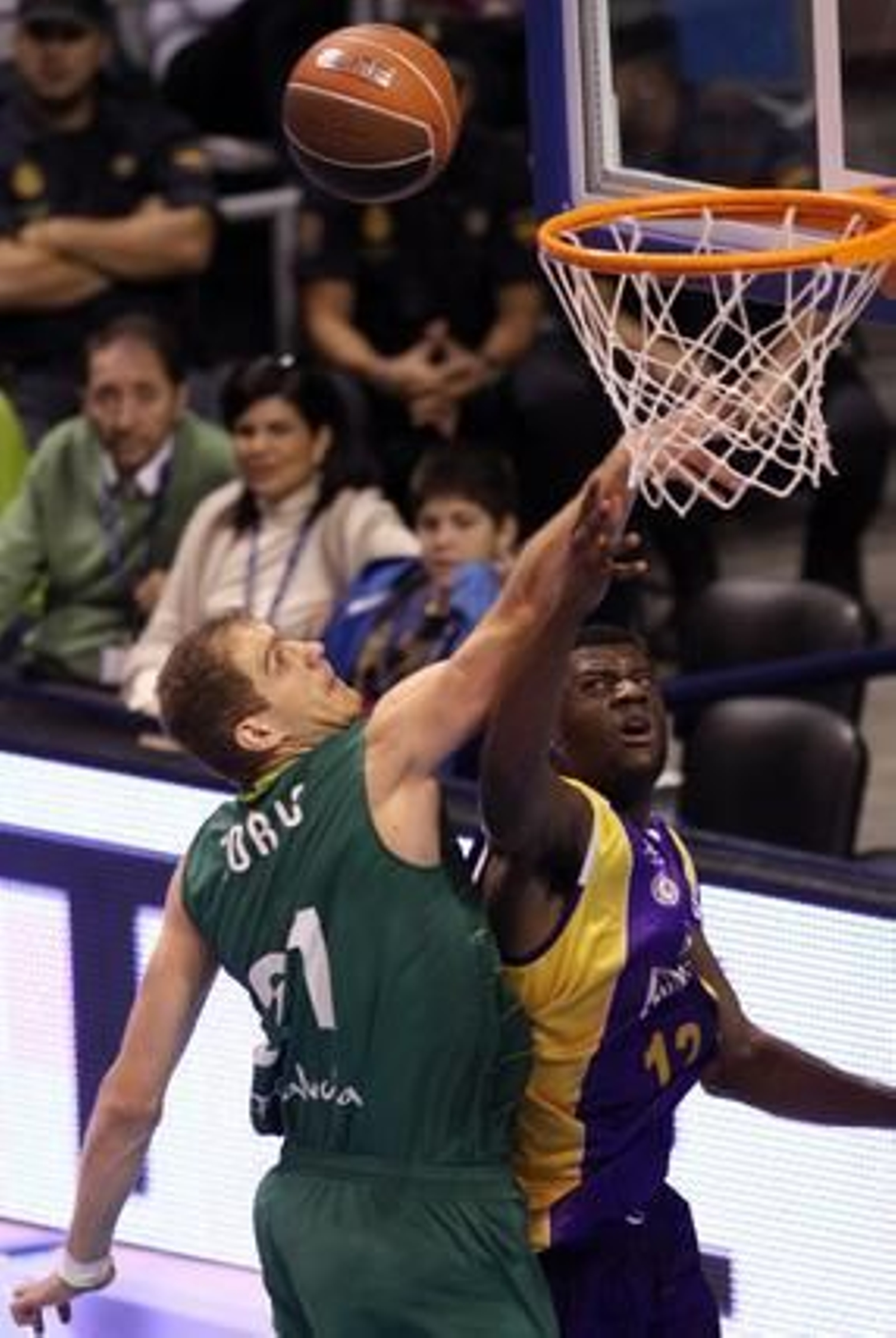 Unicaja-Blancos de Rueda Valladolid

Foto: Migue Fernández