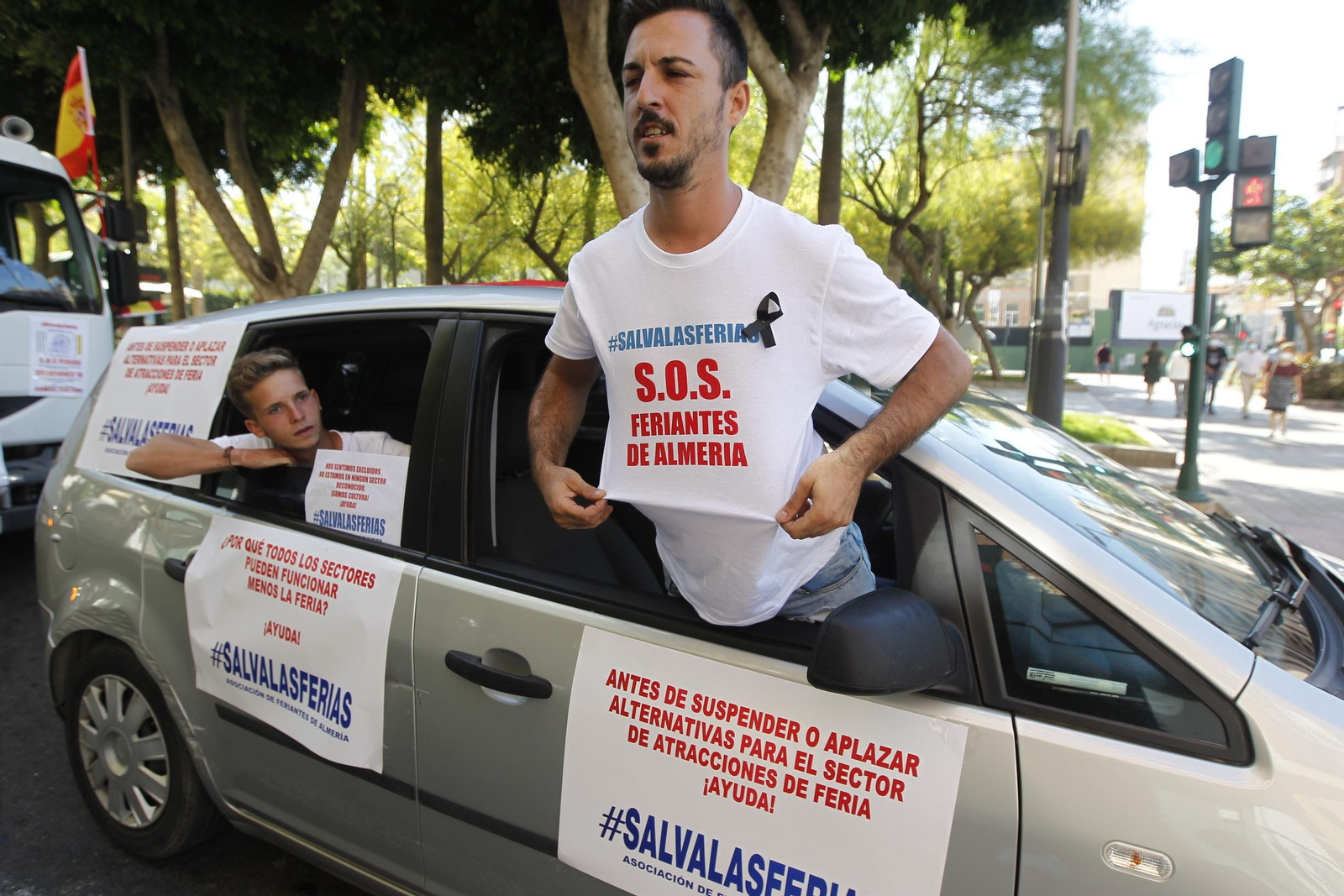 Fotogalería manifestación feriantes. Almería