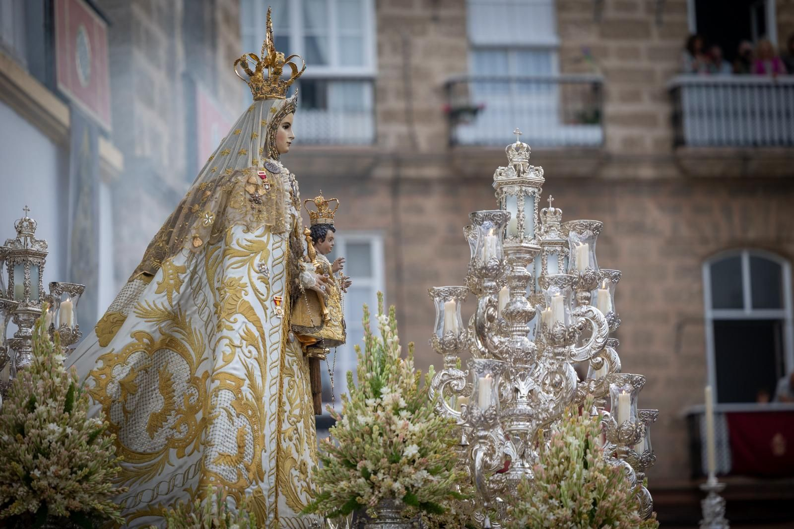 Las imágenes de la procesión de la Virgen del Rosario, Patrona de Cádiz