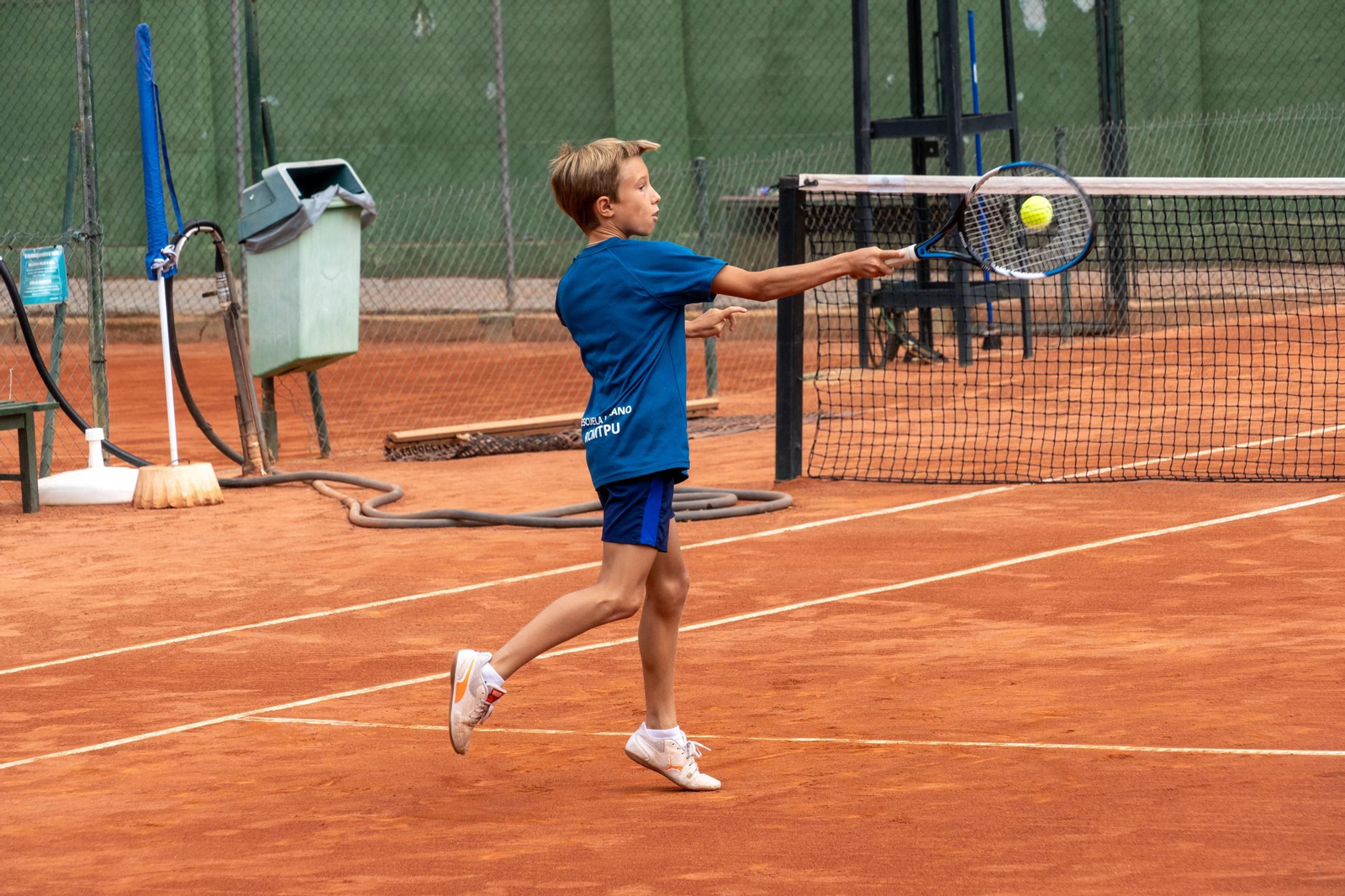 Imágenes del Clinic con Paula Badosa, Jessica Bouzas y los alumnos de la escuela del Real Club Recreativo de Tenis de Huelva  