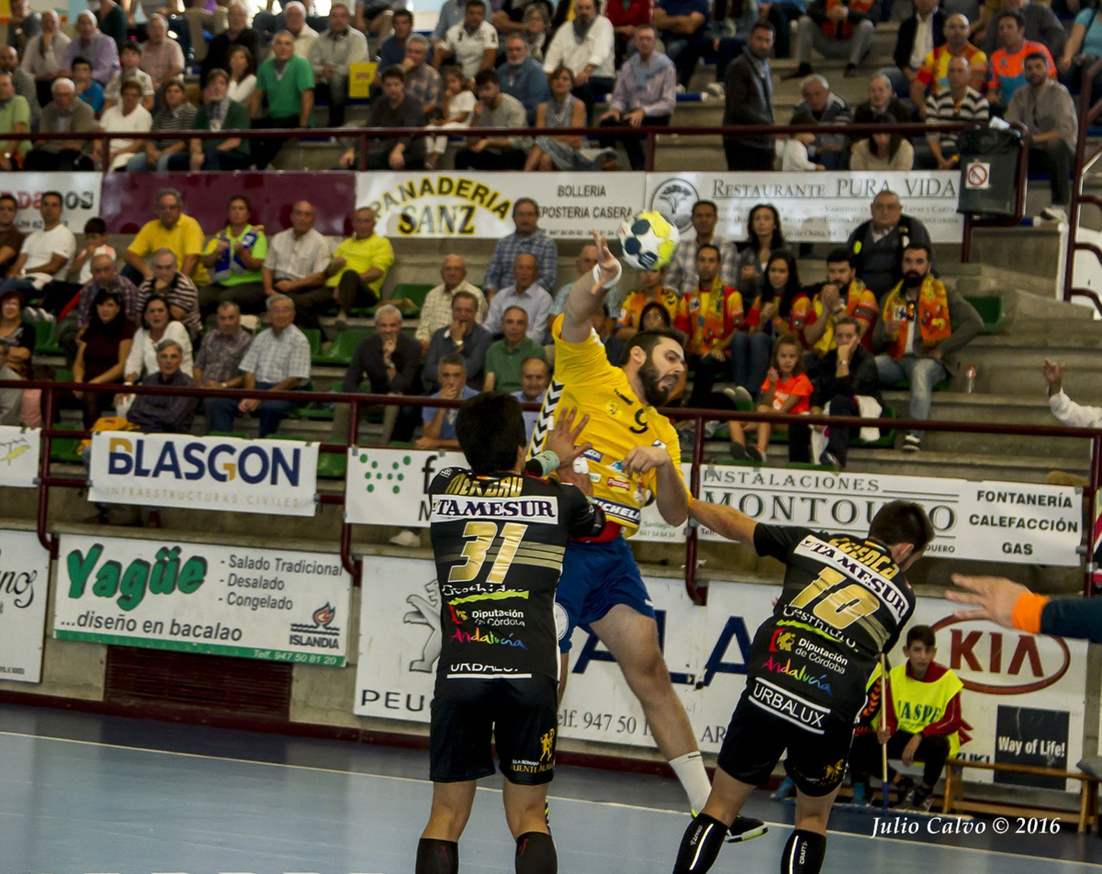 Juanlu Moyano, durante un partido ante el Ximénez.