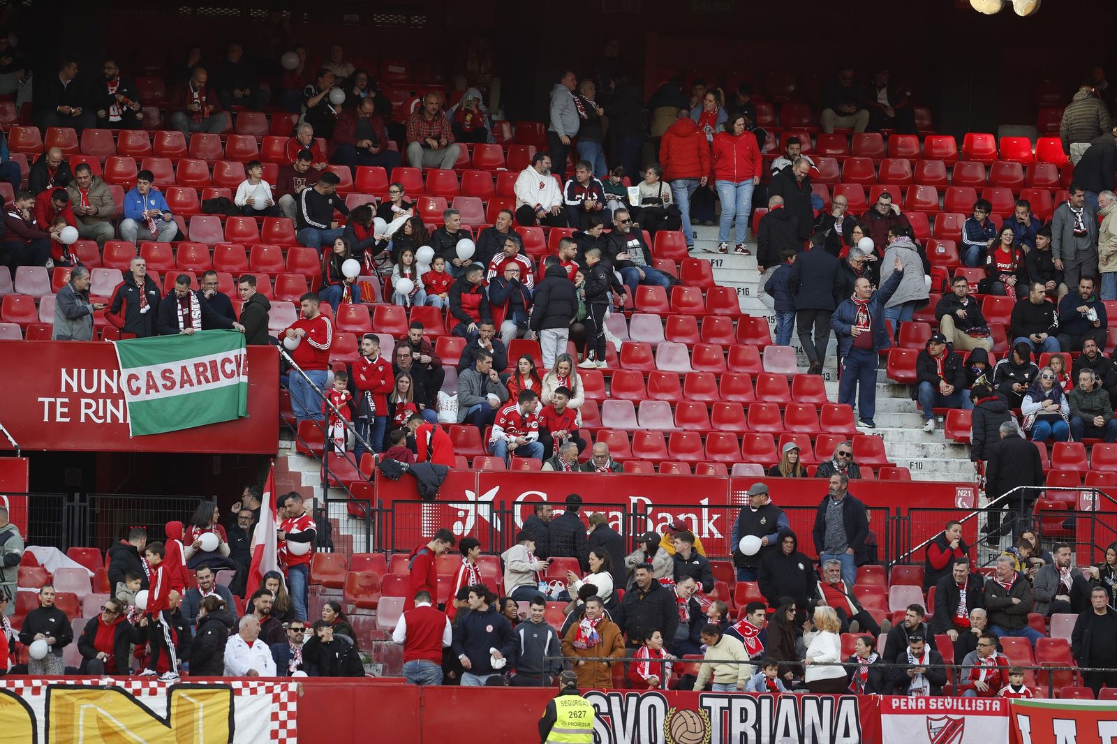 Búscate en las fotos del Sevilla FC - Alavés