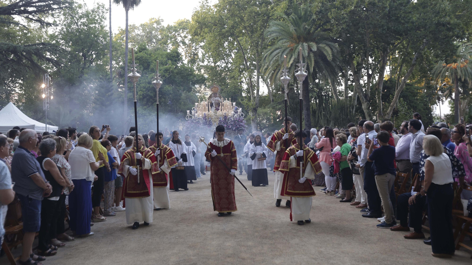 La Magna Mariana de Algeciras por el Parque María Cristina, en imágenes