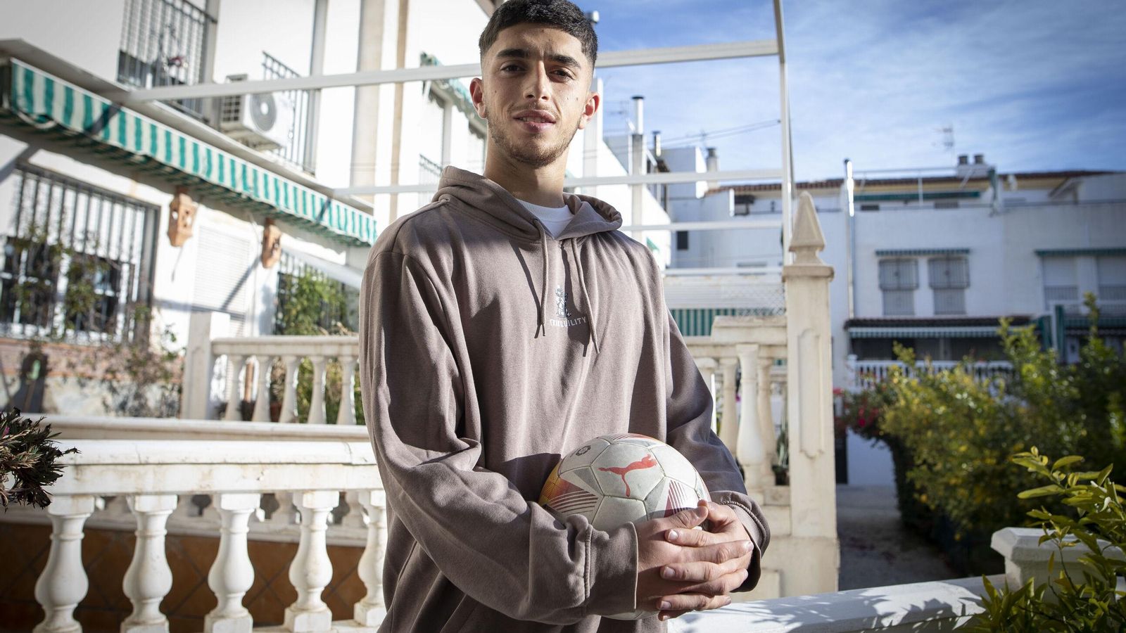 Alejandro también nació un 14 de septiembre de 2003.