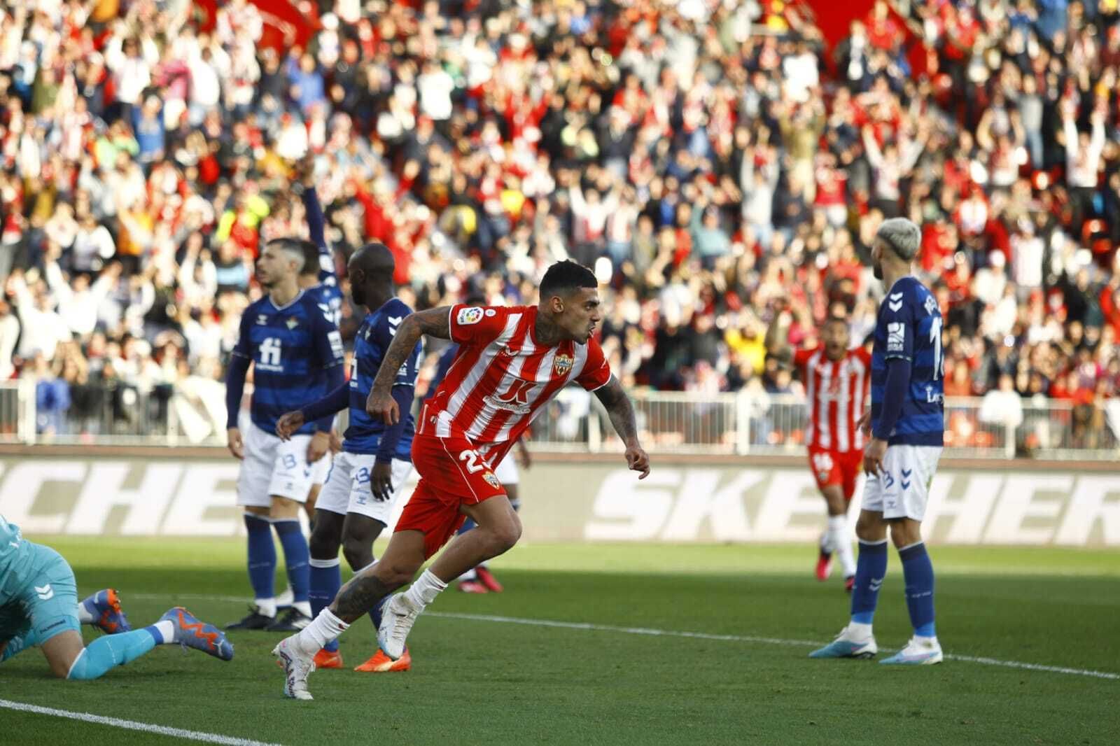 Samu Costa acumula ya 100 partidos como rojiblanco