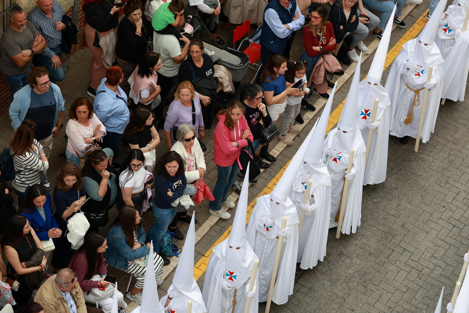 El Cautivo, en su procesión del Lunes Santo en Málaga, en fotos