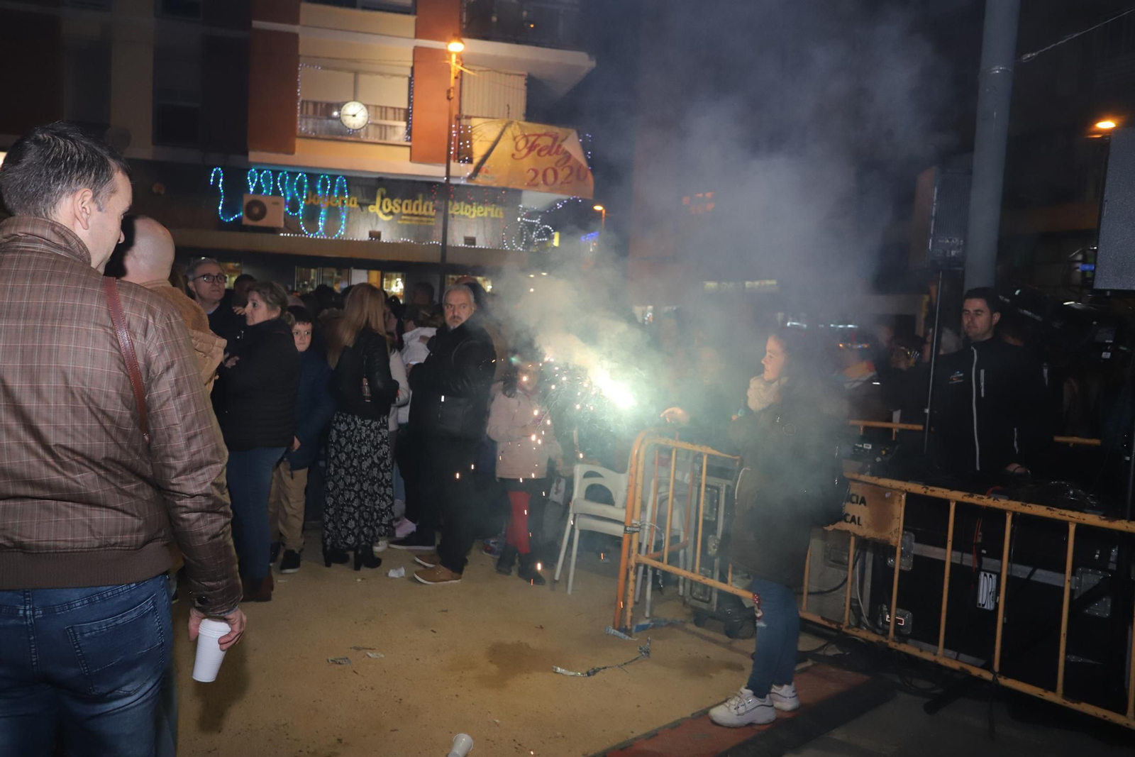 Imágenes de las campanadas de fin de año y las uvas en la plaza Houston