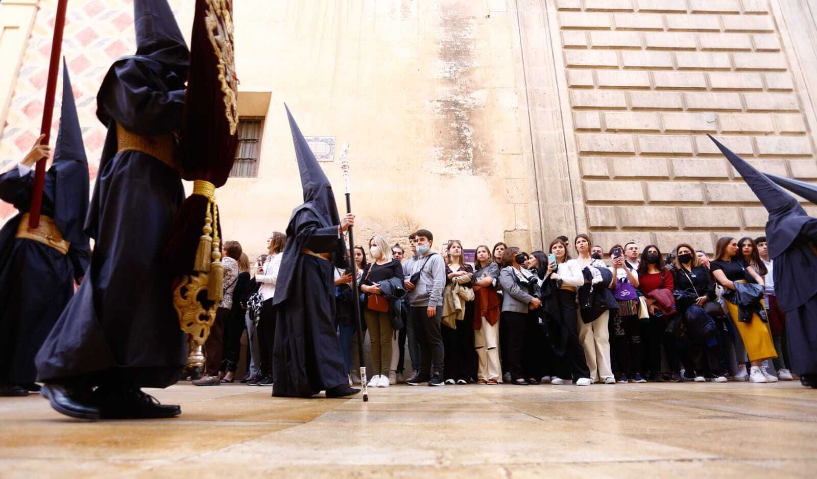 Las fotos de Dolores de San Juan, en el Viernes Santo de Málaga