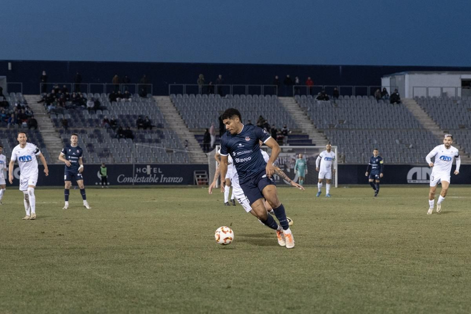 La remontada del Real Jaén al CD Torreperogil, en imágenes