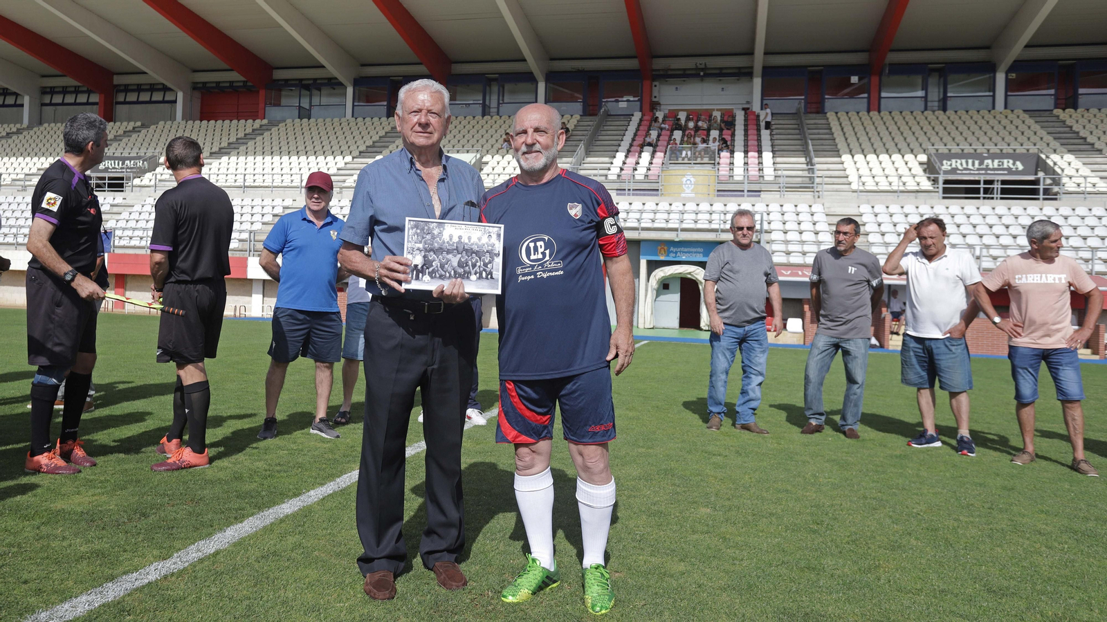 Fotos del triangular de homenaje a Fernando Gallego de los Veteranos del Algeciras CF