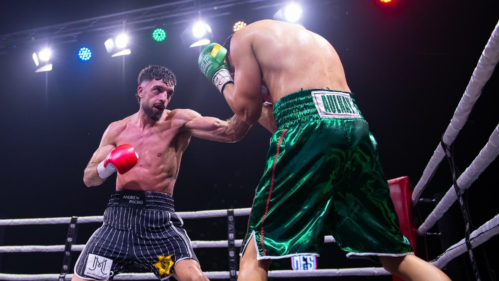Navarro Jr., durante el combate ante Zaouche.