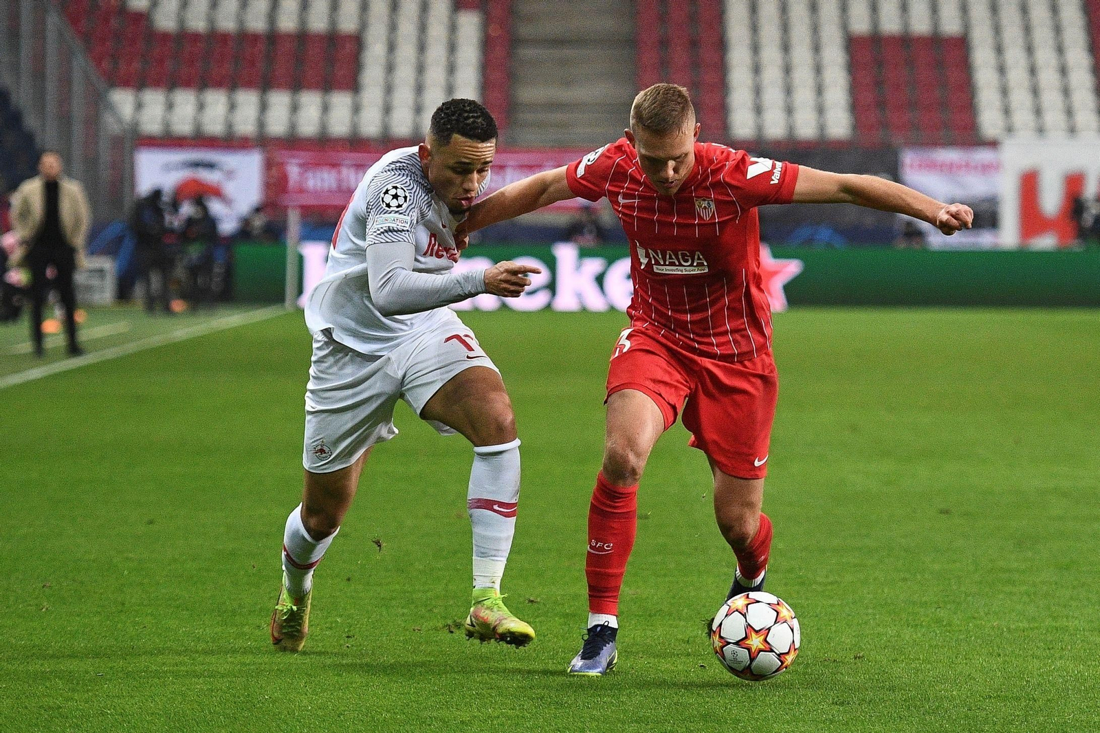 Las imágenes del Salzburgo-Sevilla de la Champions League