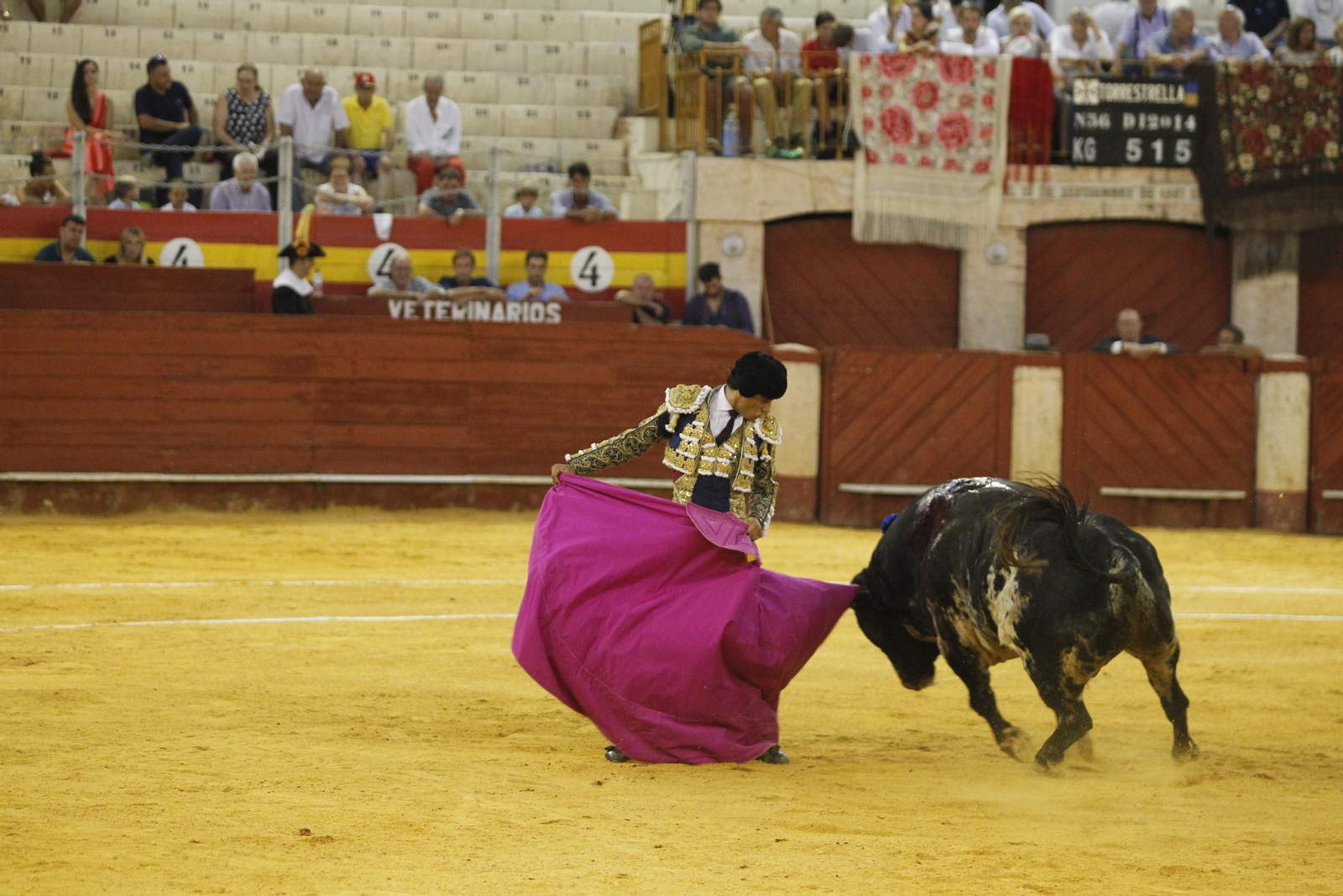 Fotogalería Primera Corrida de Toros. Feria de Almería 2019