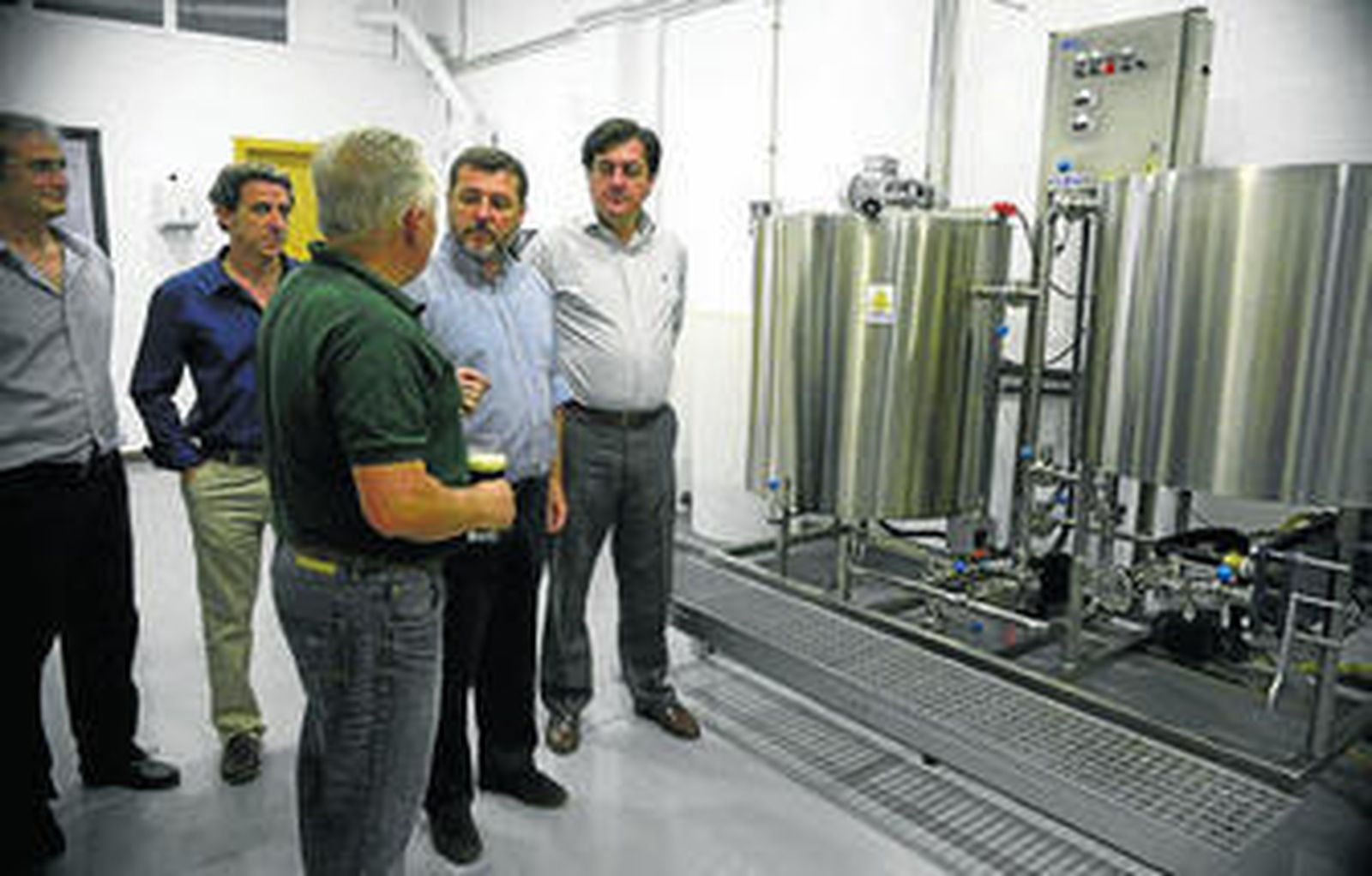 Las nuevas instalaciones donde se fabrica la cerveza portuense Volaera.