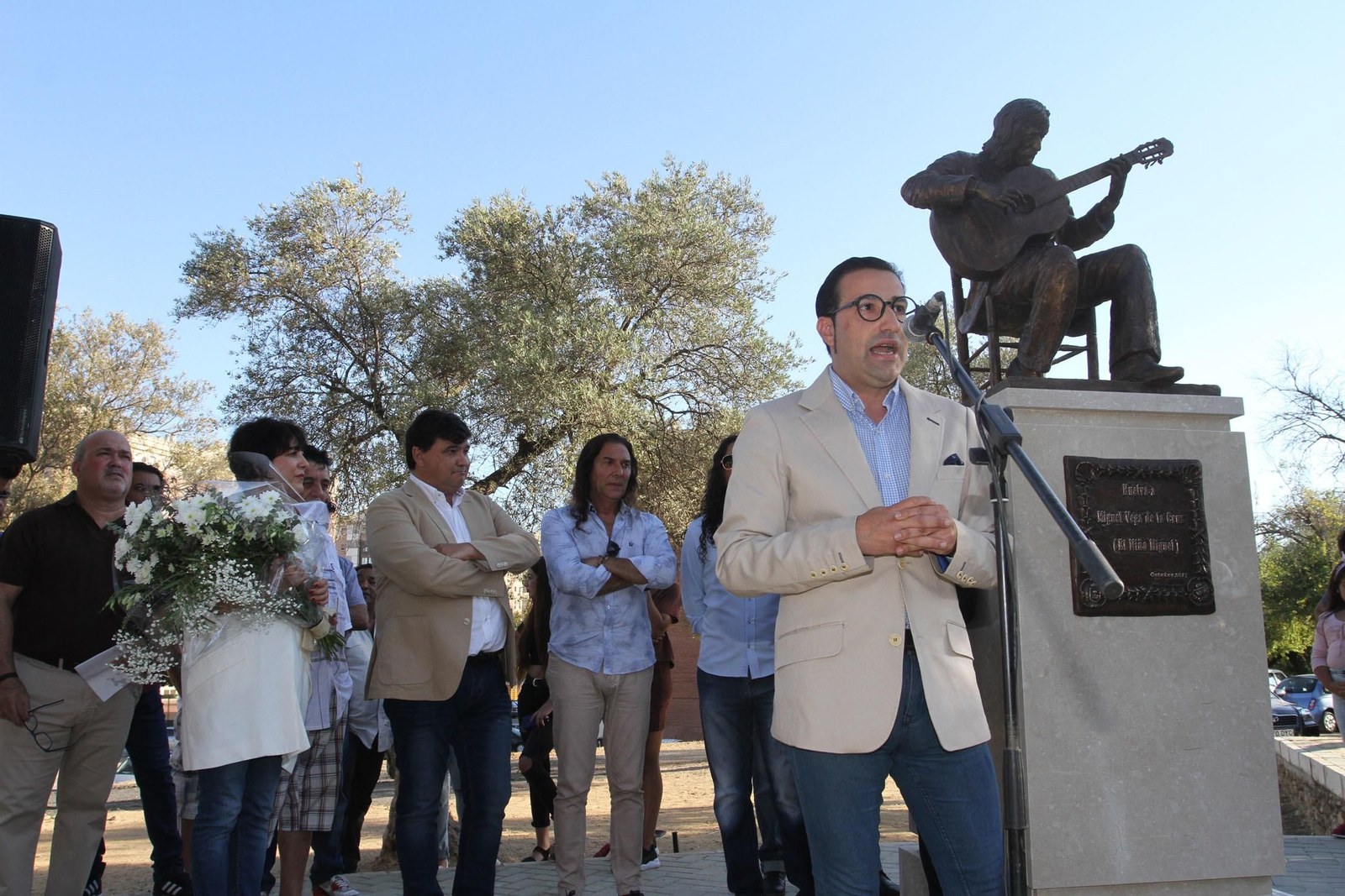 Inaguración del monumento al Niño Miguel.