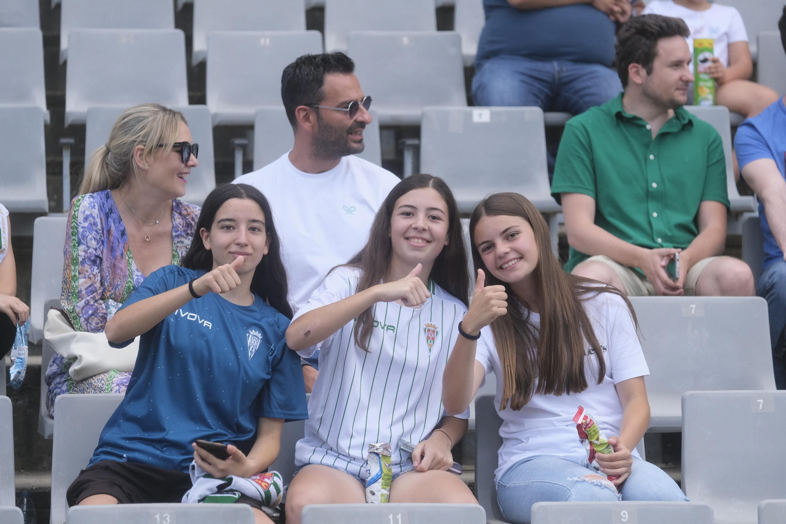 Las mejores fotos del ambiente en El Arcángel en el Córdoba CF - San Fernando Las mejores fotos del ambiente en El Arcángel en el Córdoba CF - San Fernando