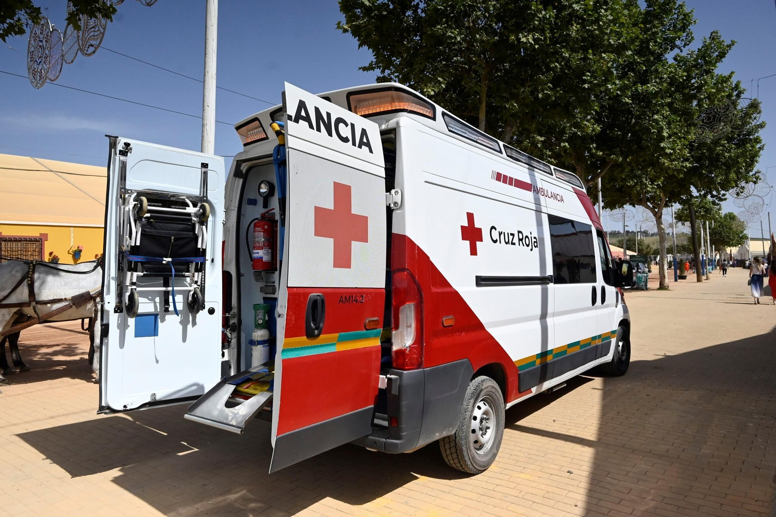 Las imágenes del dispositivo sanitario de Cruz Roja en la Feria de Córdoba Las imágenes del dispositivo sanitario de Cruz Roja en la Feria de Córdoba
