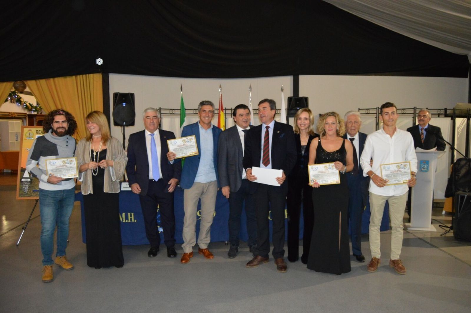 El Real Club Marítimo de Huelva clausuró con brillantez los actos por su 50 aniversario.