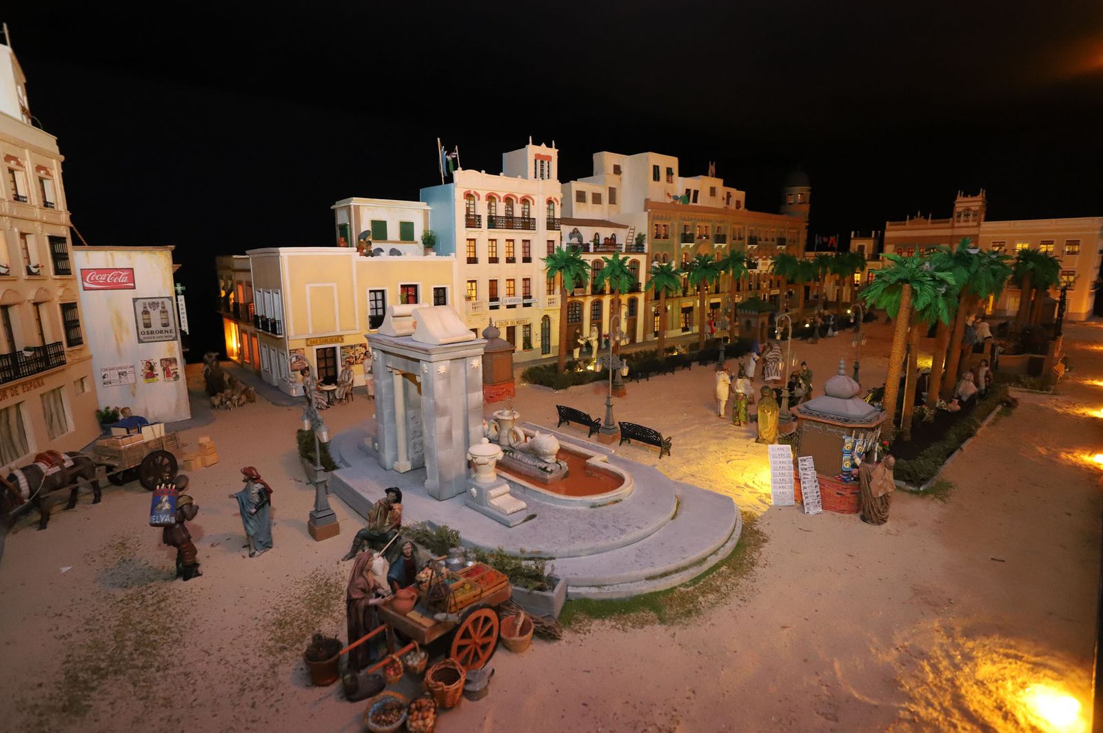 Belén del Ayuntamiento de Huelva basado en la antigua Plaza de las Monjas