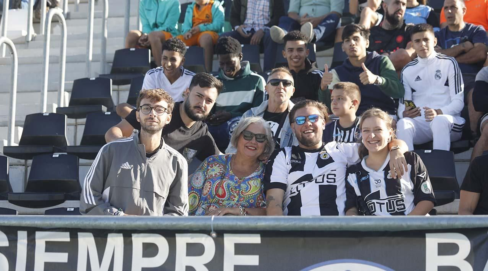 Búscate en el Ciudad de La Línea durante el Balona - Don Benito