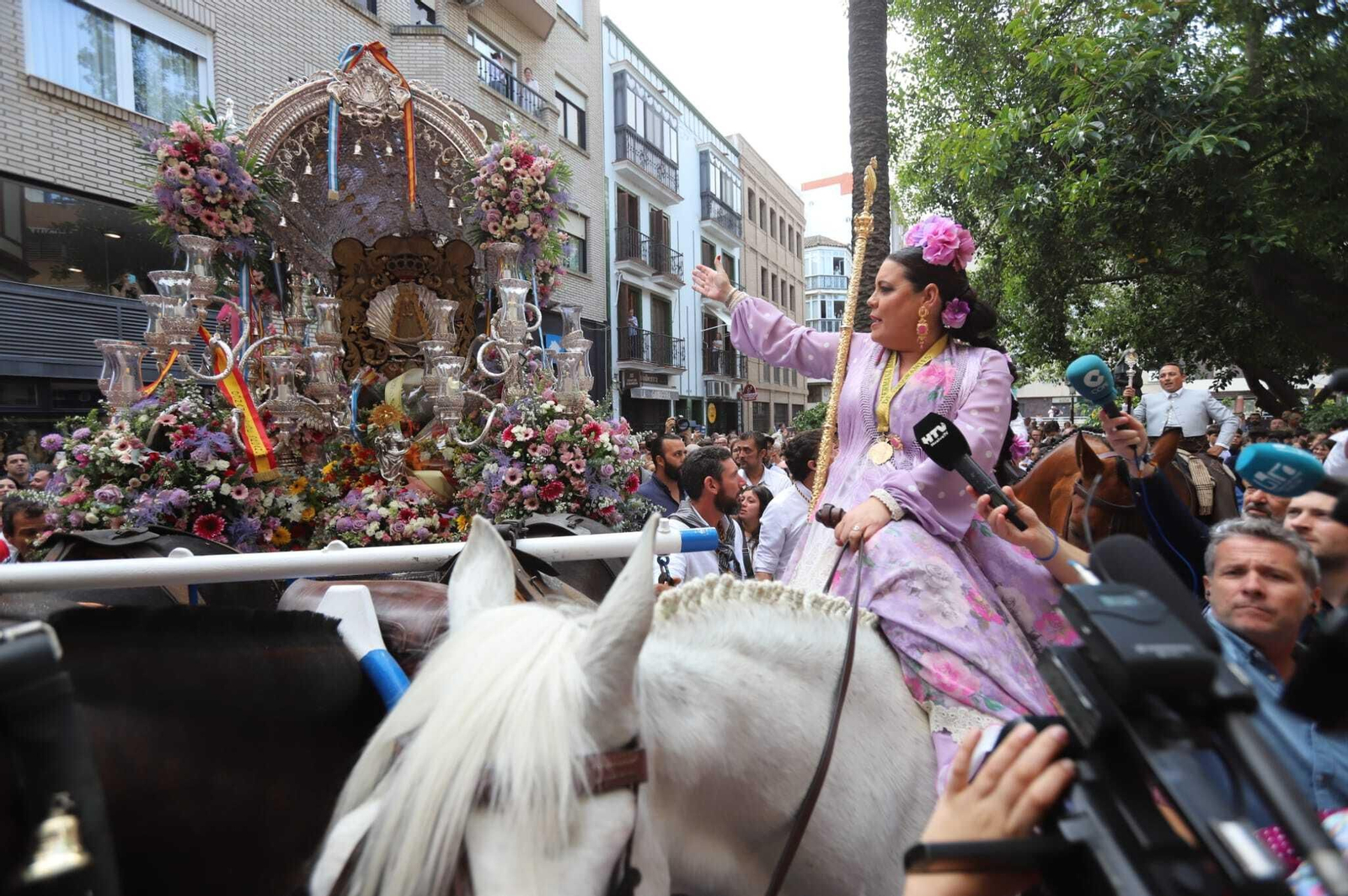 El Rocío 2023: las mejores imágenes del inicio de salida de Emigrantes