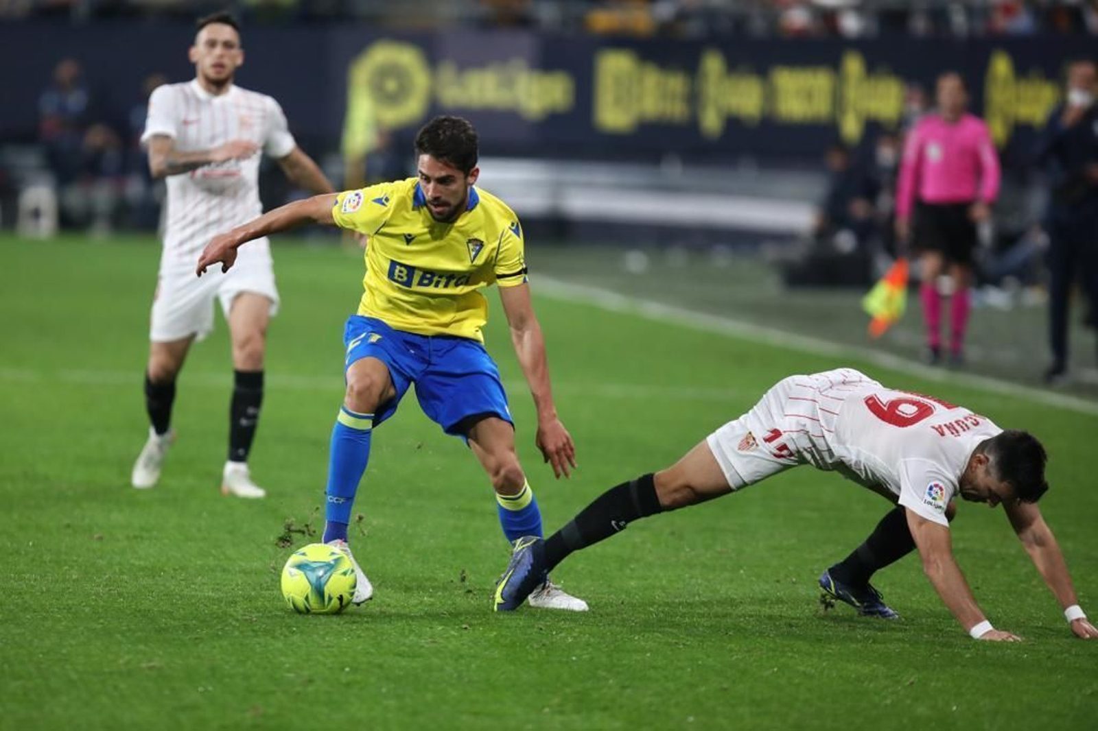 Las imágenes del Cádiz-Sevilla de Liga.