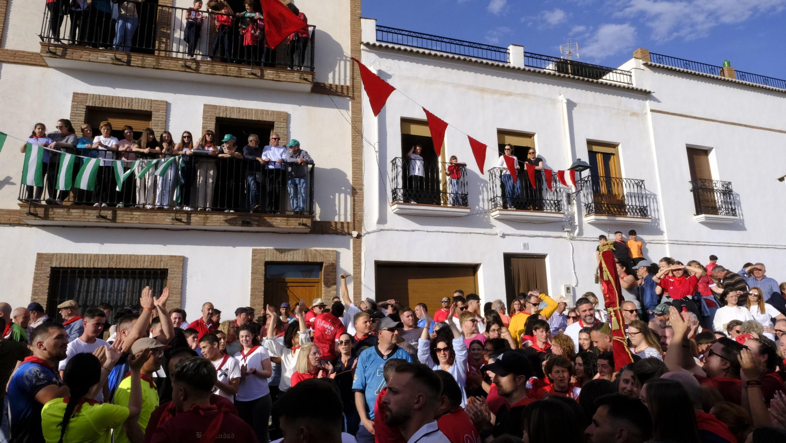 Los toros ensogados de Ohanes, en imágenes