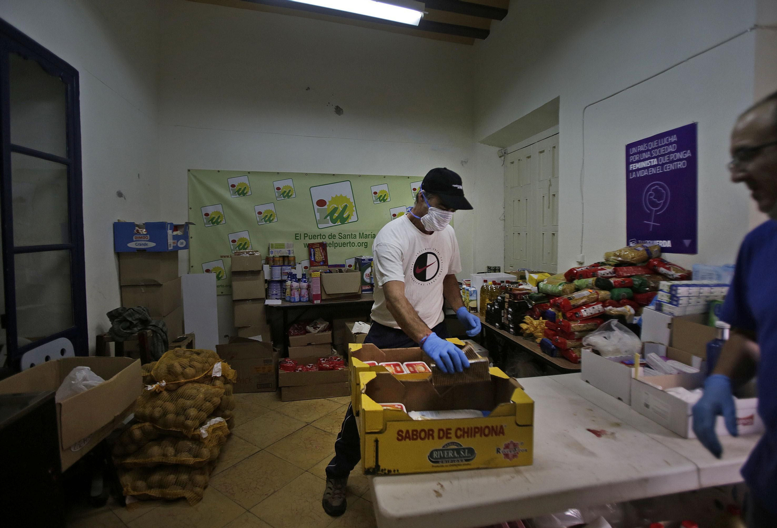INVISIBLES, un puñado de voluntarios que solo se dejan ver por los mas necesitados.