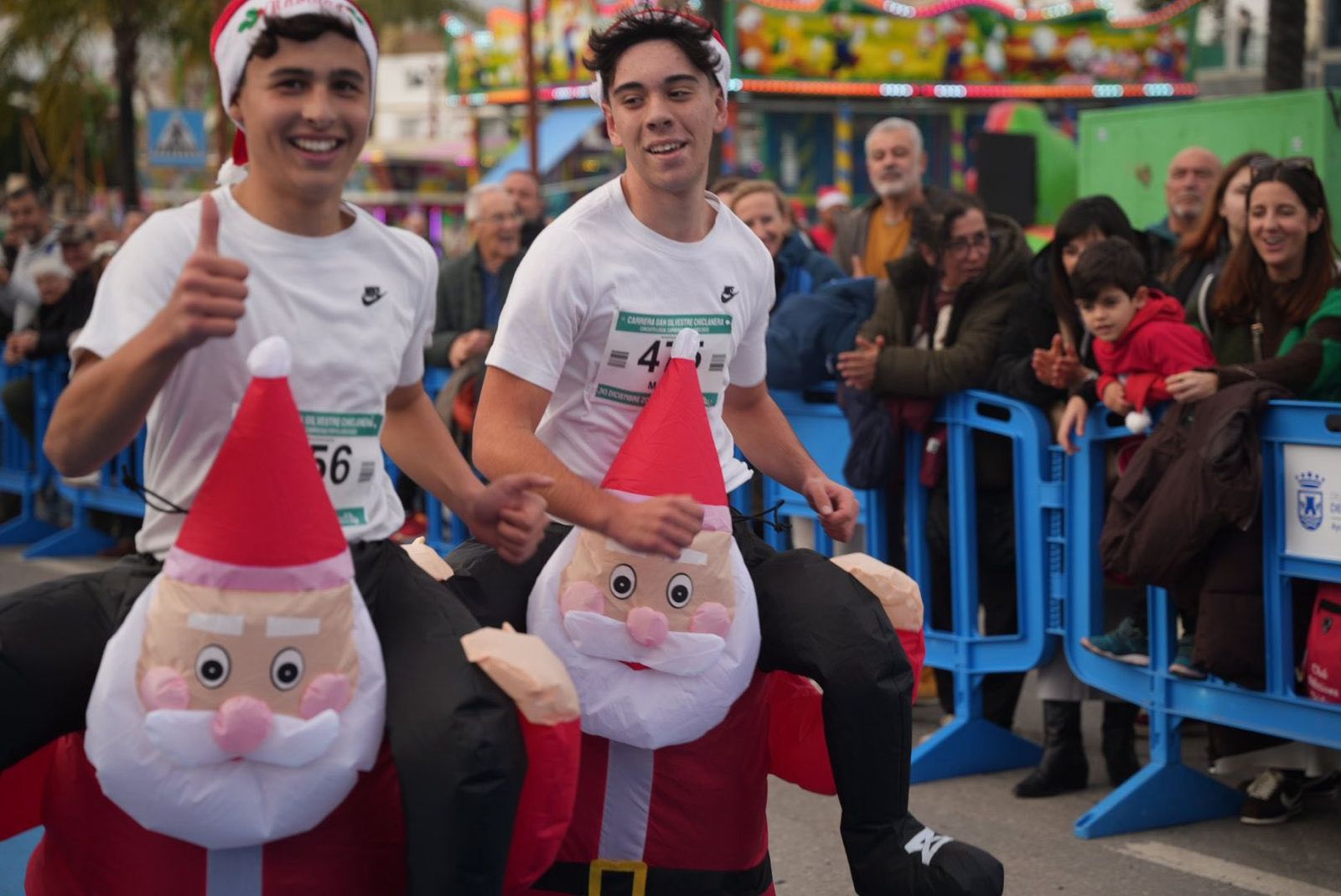 Imágenes de la XII Carrera San Silvestre Chiclanera