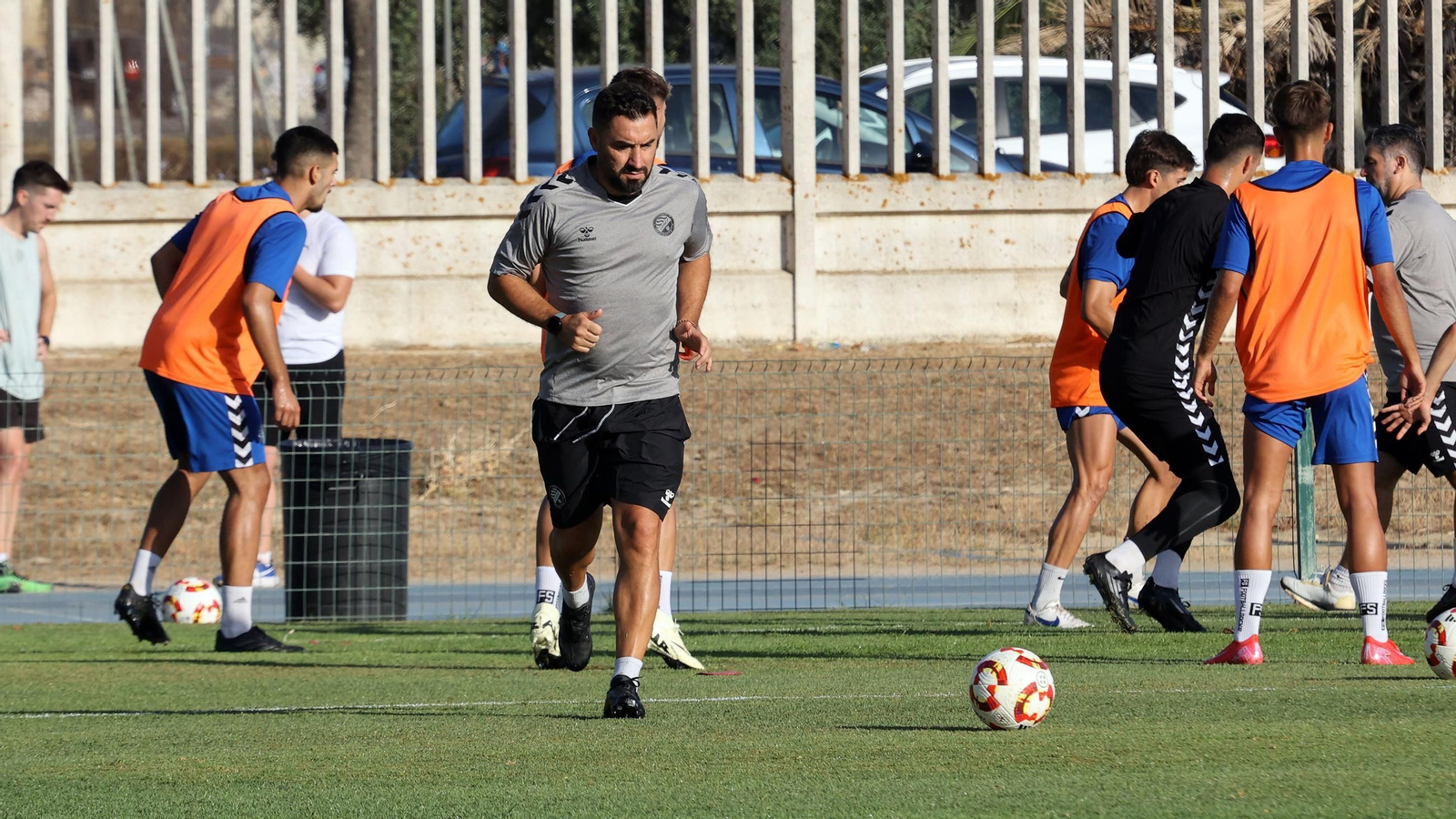 Las fotos del primer entrenamiento de la pretemporada 2025 del Xerez DFC