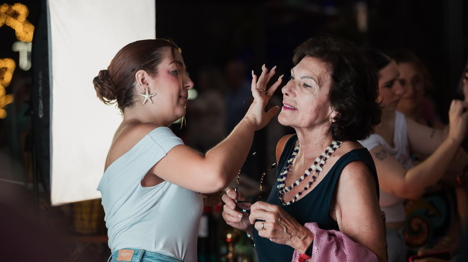 Búscate en el concierto tributo a Abba en Tío Pepe Festival en Jerez