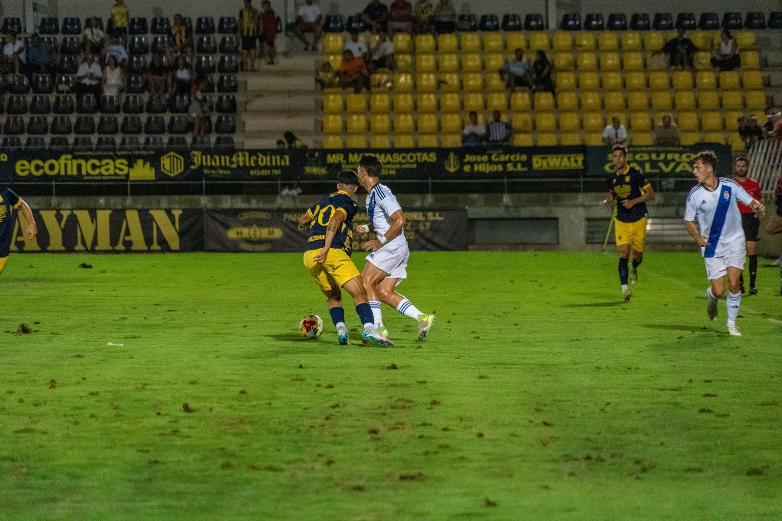 Imágenes del partido AD Merida - Recreativo de Huelva del Trofeo de la Bella