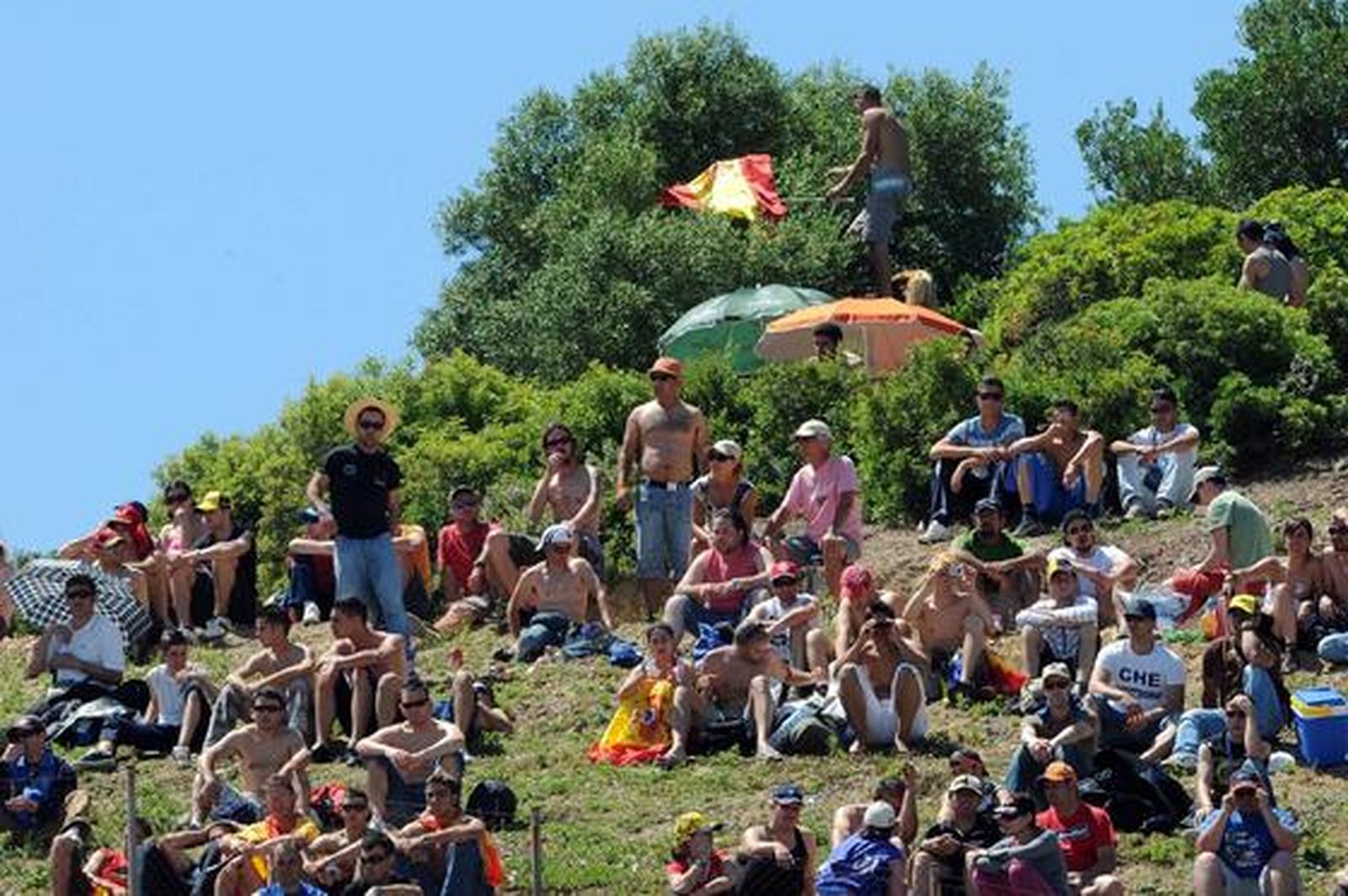 Tamizawa impide el pleno español en los entrenamientos oficiales del Gran Premio de España de Motociclismo, con ´poles´ para Pedrosa en MotoGP y Márquez en 125cc

Foto: Juan Carlos Toro/ Manuel Aranda