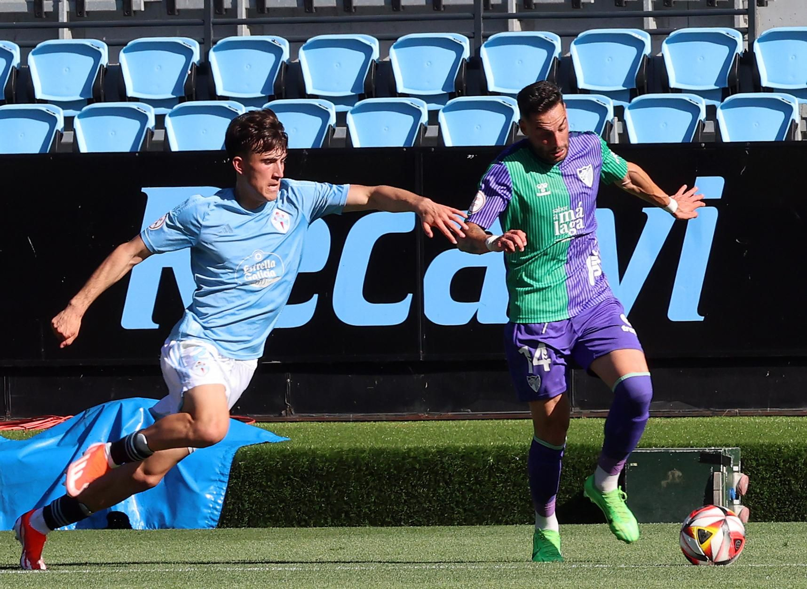Las fotos del Celta Fortuna-Málaga de play off