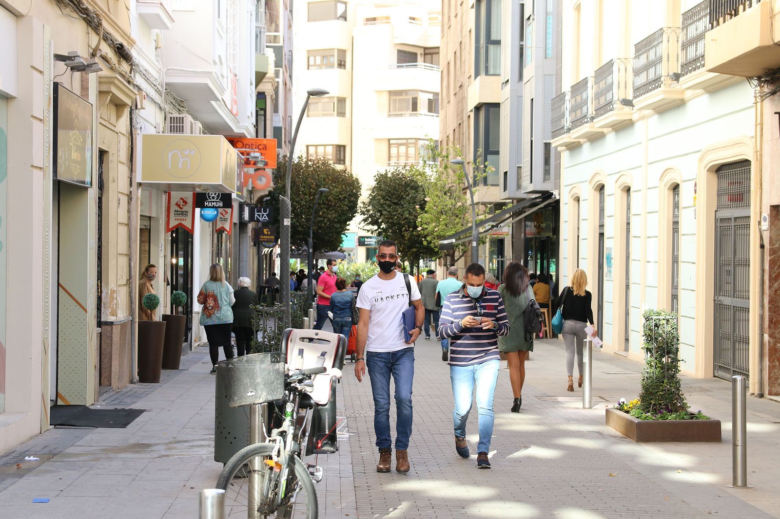 Cierre de la comercios y bares en Almería capital y nueve municipios más desde el miércoles