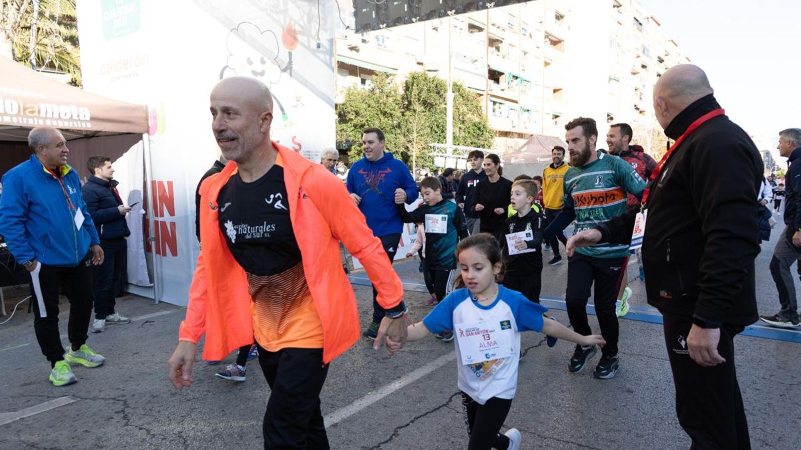En imágenes: Los niños y niñas de los colegios de Jaén, protagonistas de la San Antón Escolar