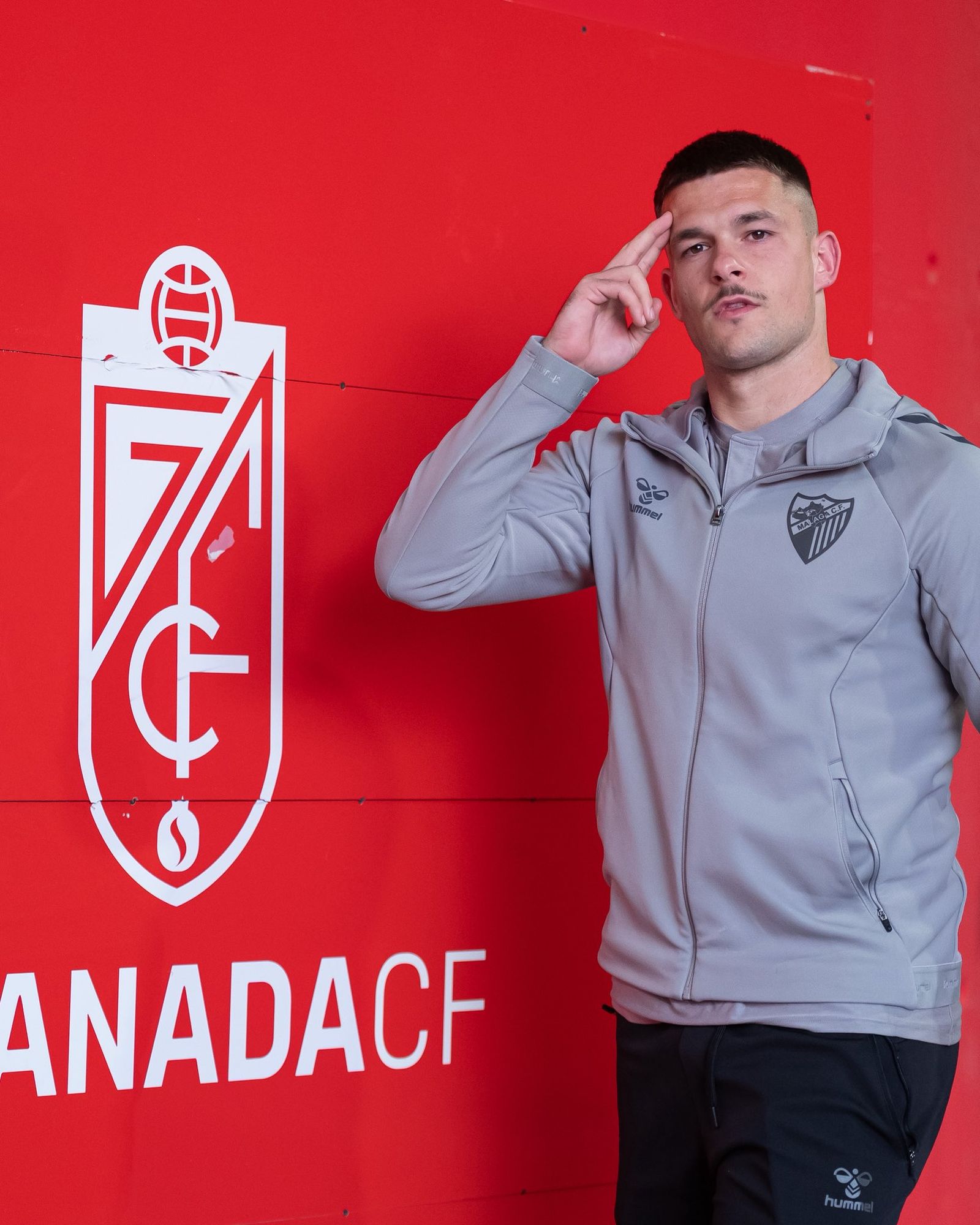 El malaguismo invade Granada