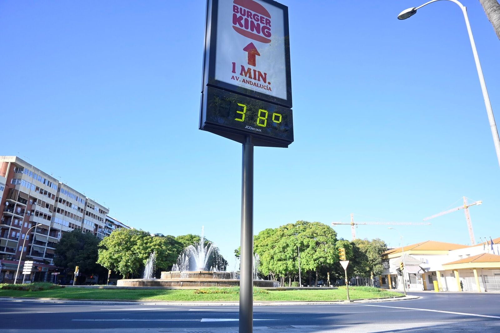 Los termómetros alcanzaron los 38 grados en Huelva.