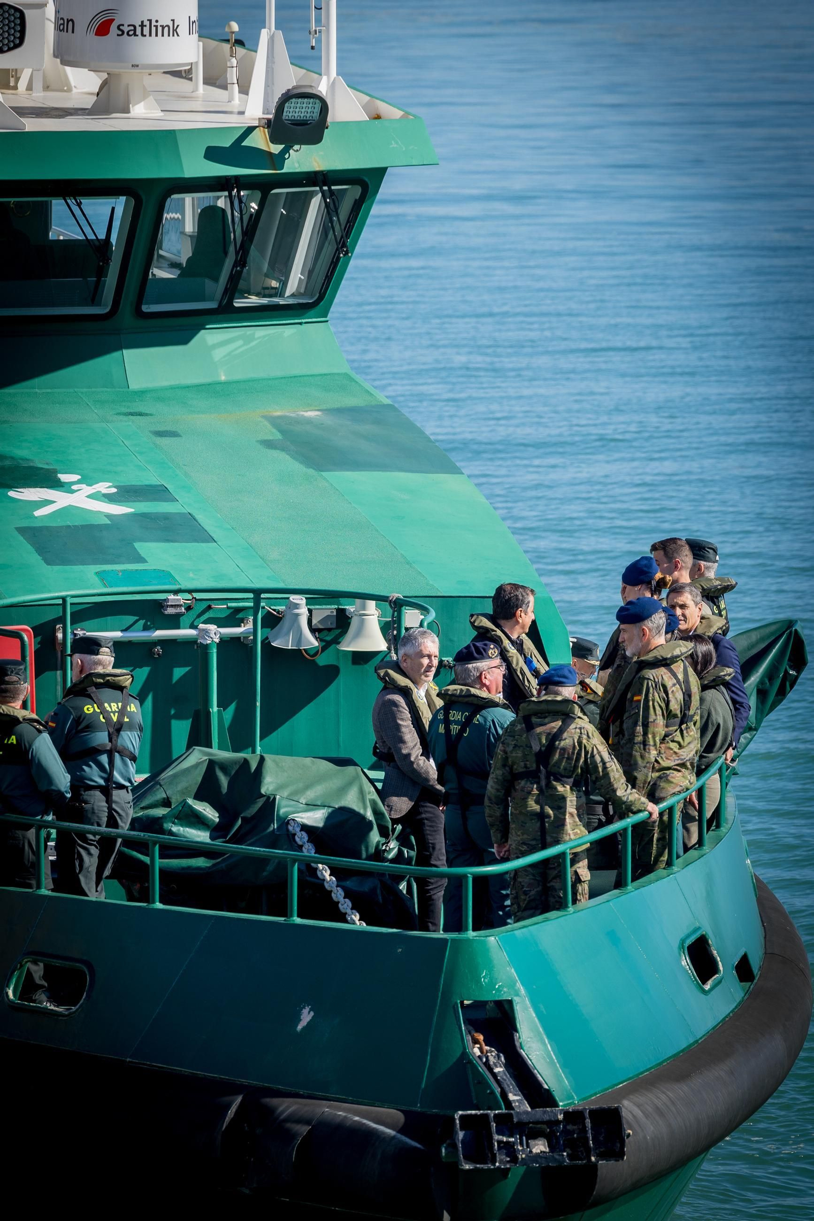 Las imágenes de la visita del Rey a la Guardia Civil de Cádiz