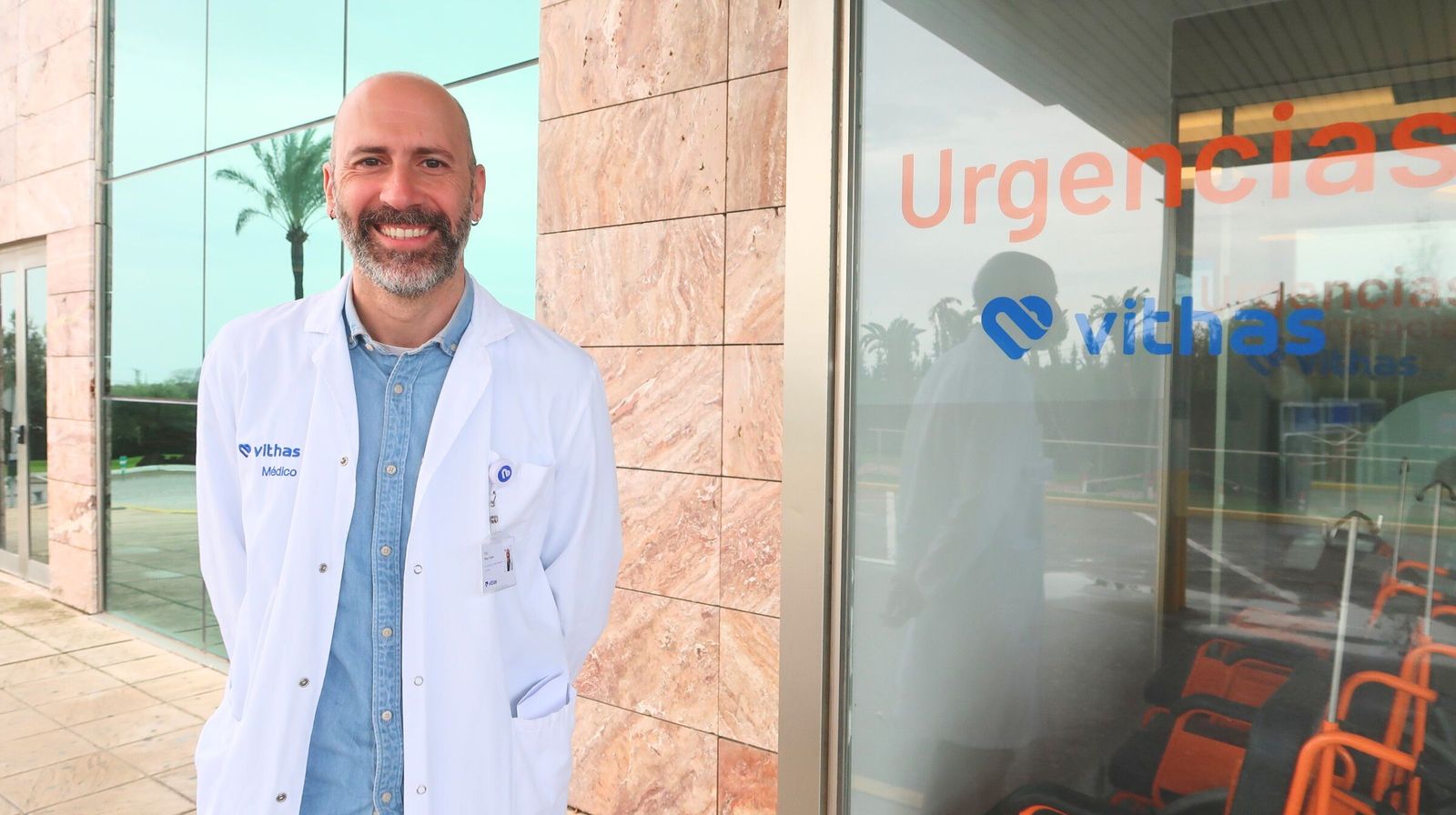 El doctor Raúl Pliego, nuevo coordinador del área de Urgencias del Hospital Vithas Sevilla.