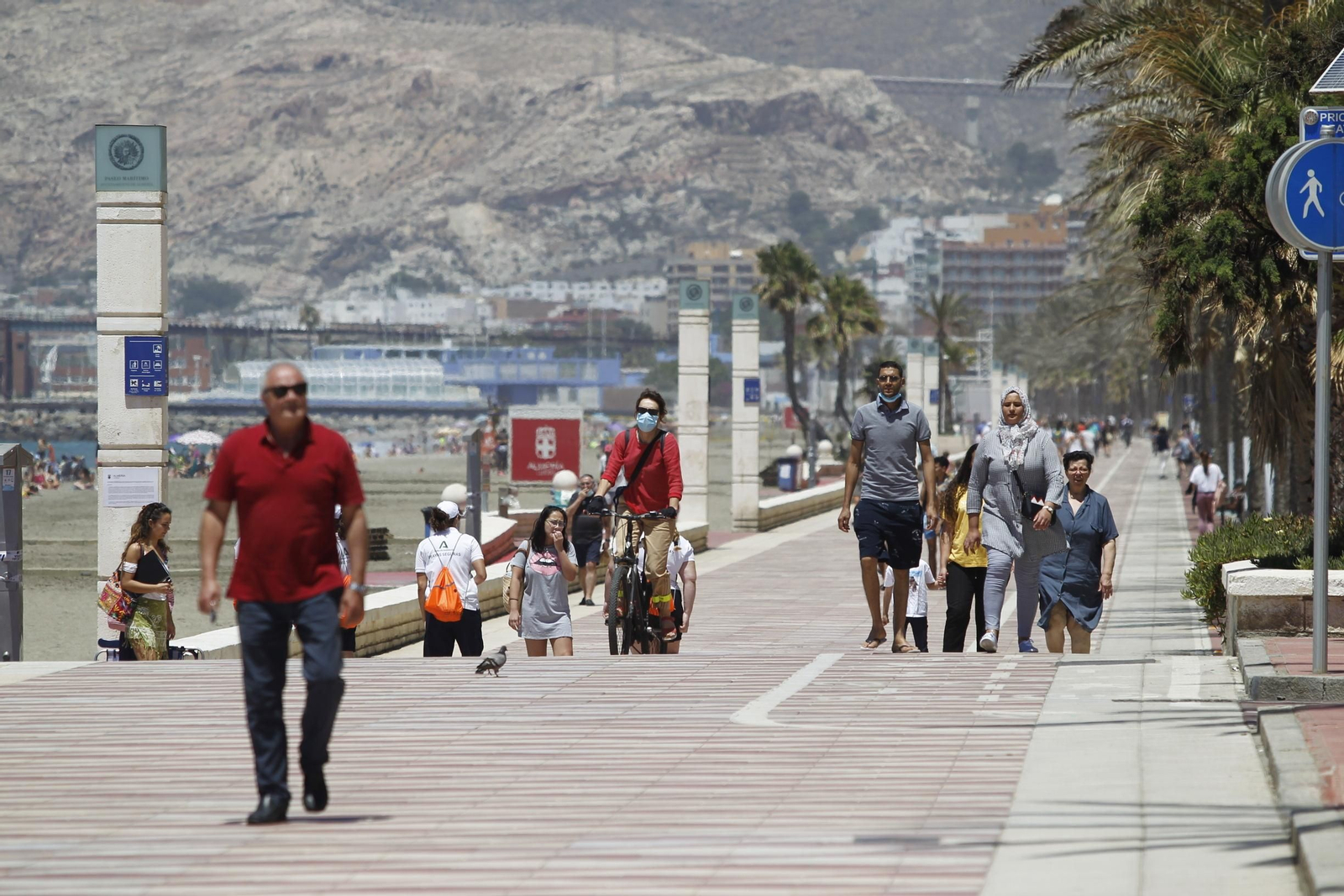 Fotogalería primer día vigilantes playas de Almería