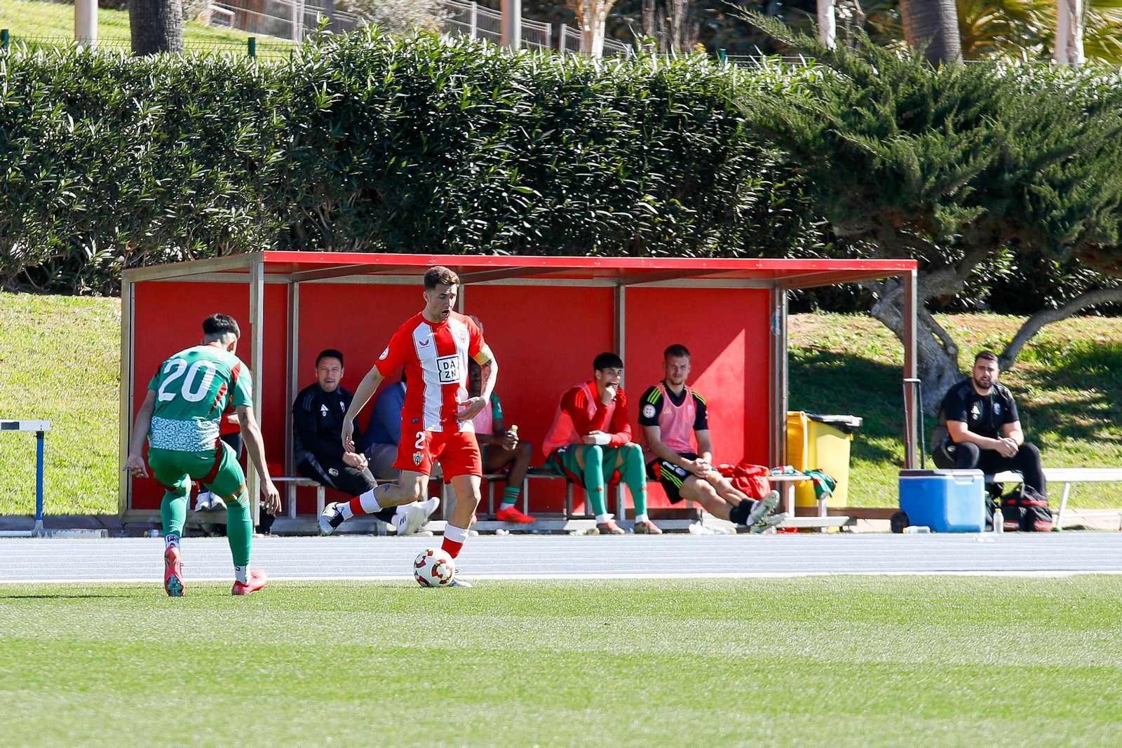 Las imágenes de Segunda RFEF entre Almeria B y recreativo de Granada