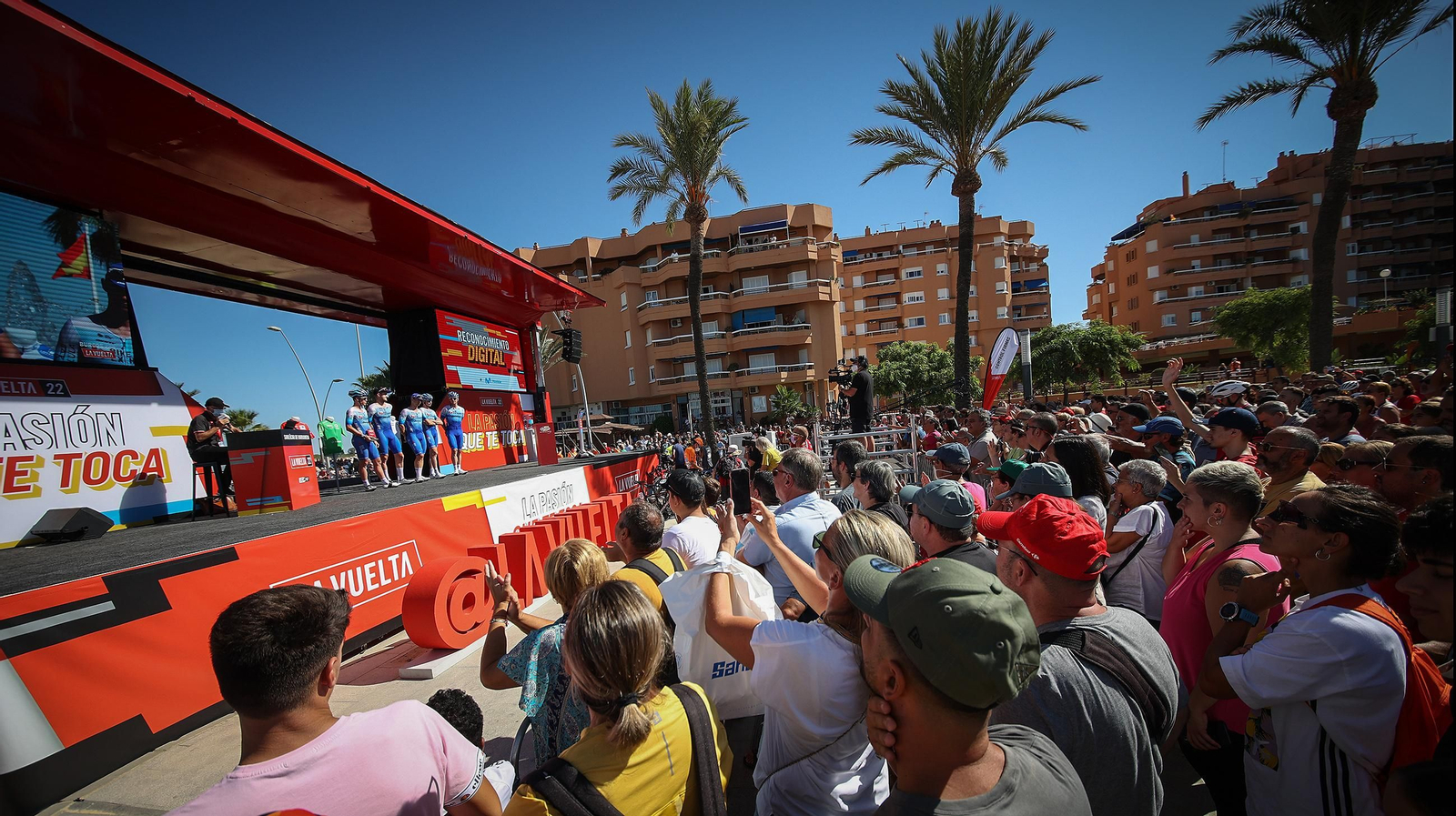 La Vuelta Ciclista a España comienza en Sanlúcar