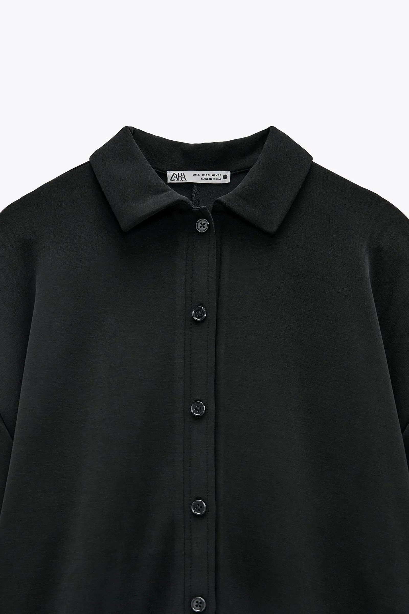 El mono 'oversize' de Zara.